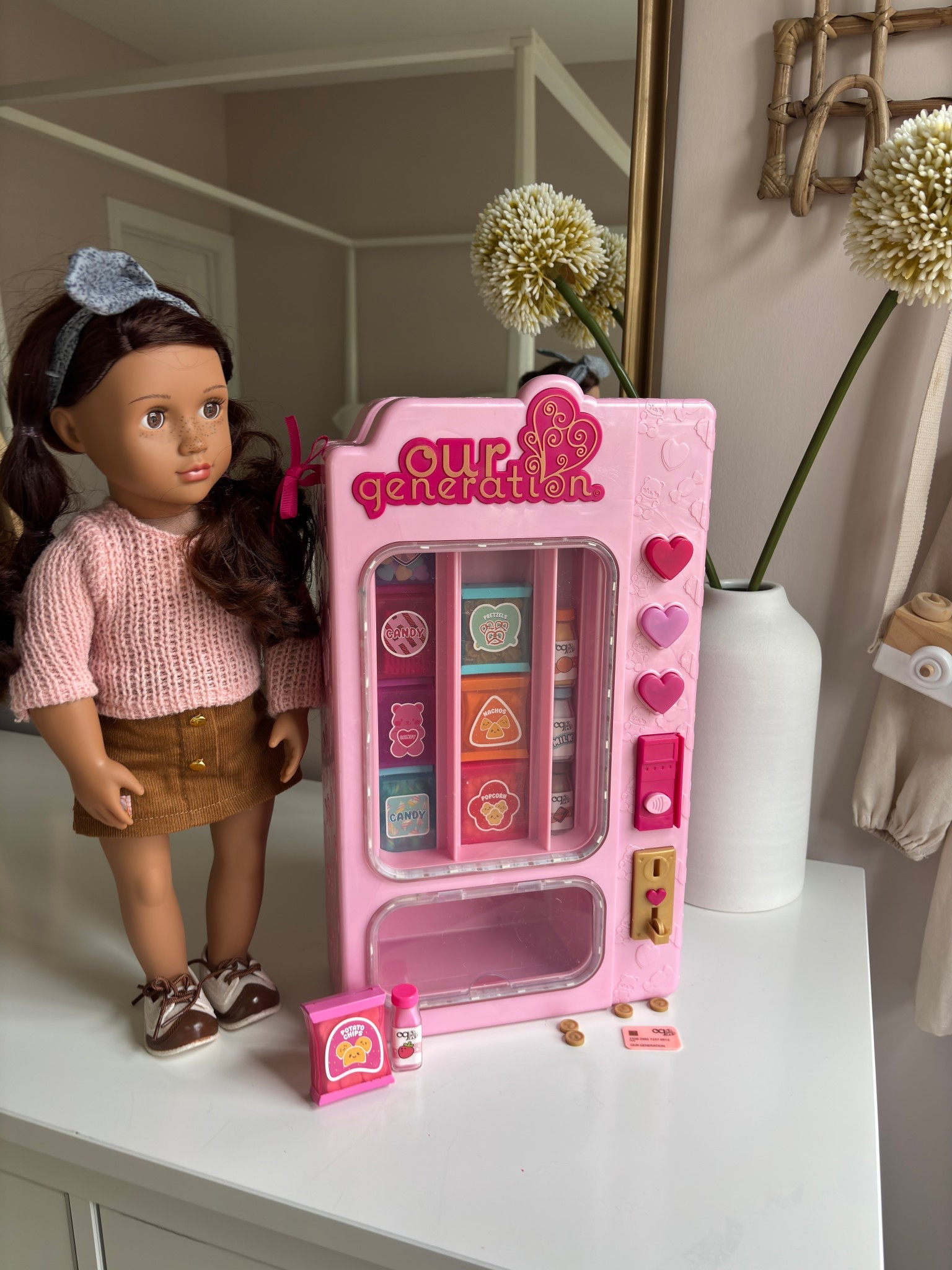 Cutest vending machine 

#LTKGiftGuide #LTKKids
