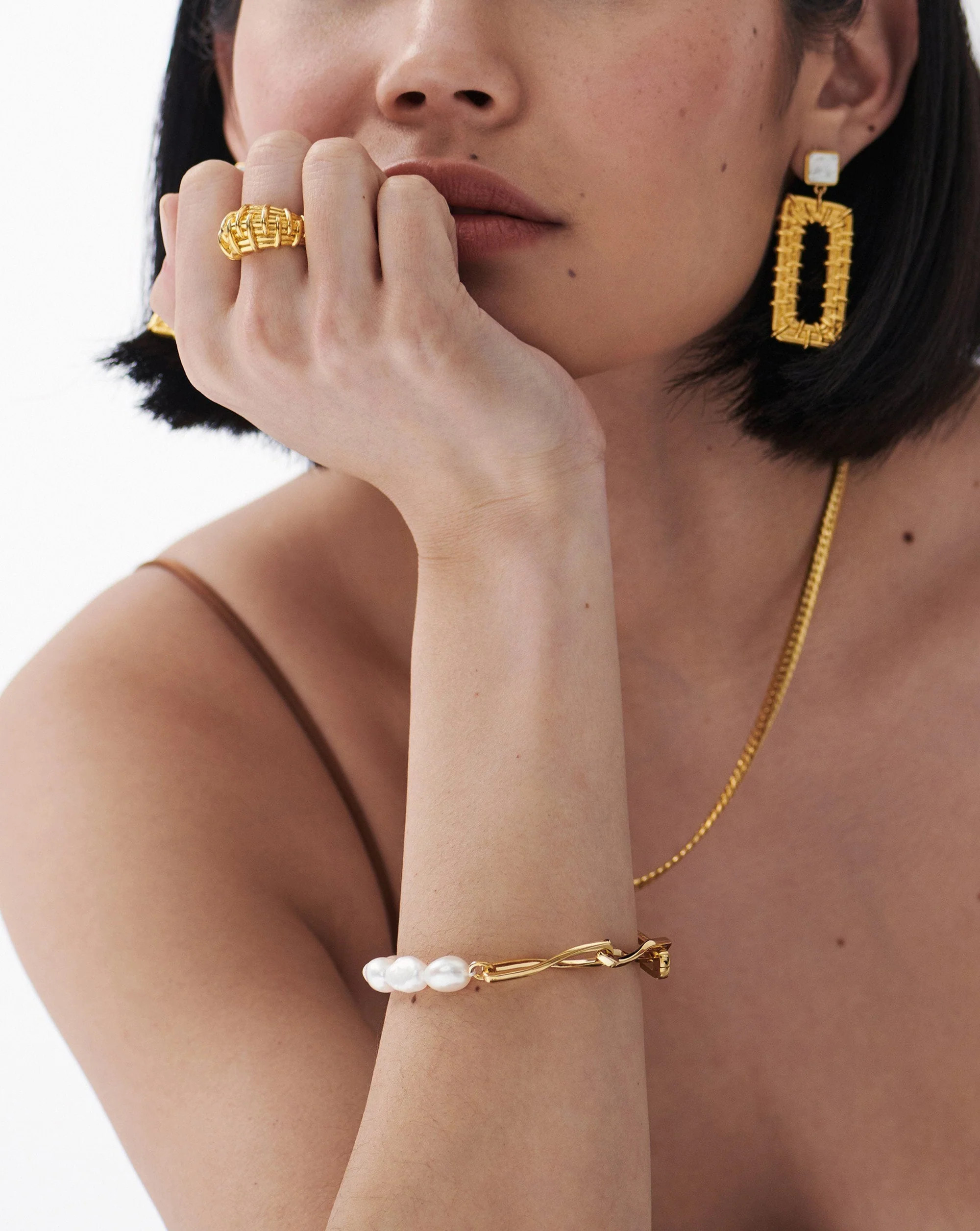 Baroque Pearl Twisted Link Bracelet | 18ct Gold Plated/Pearl | Missoma UK