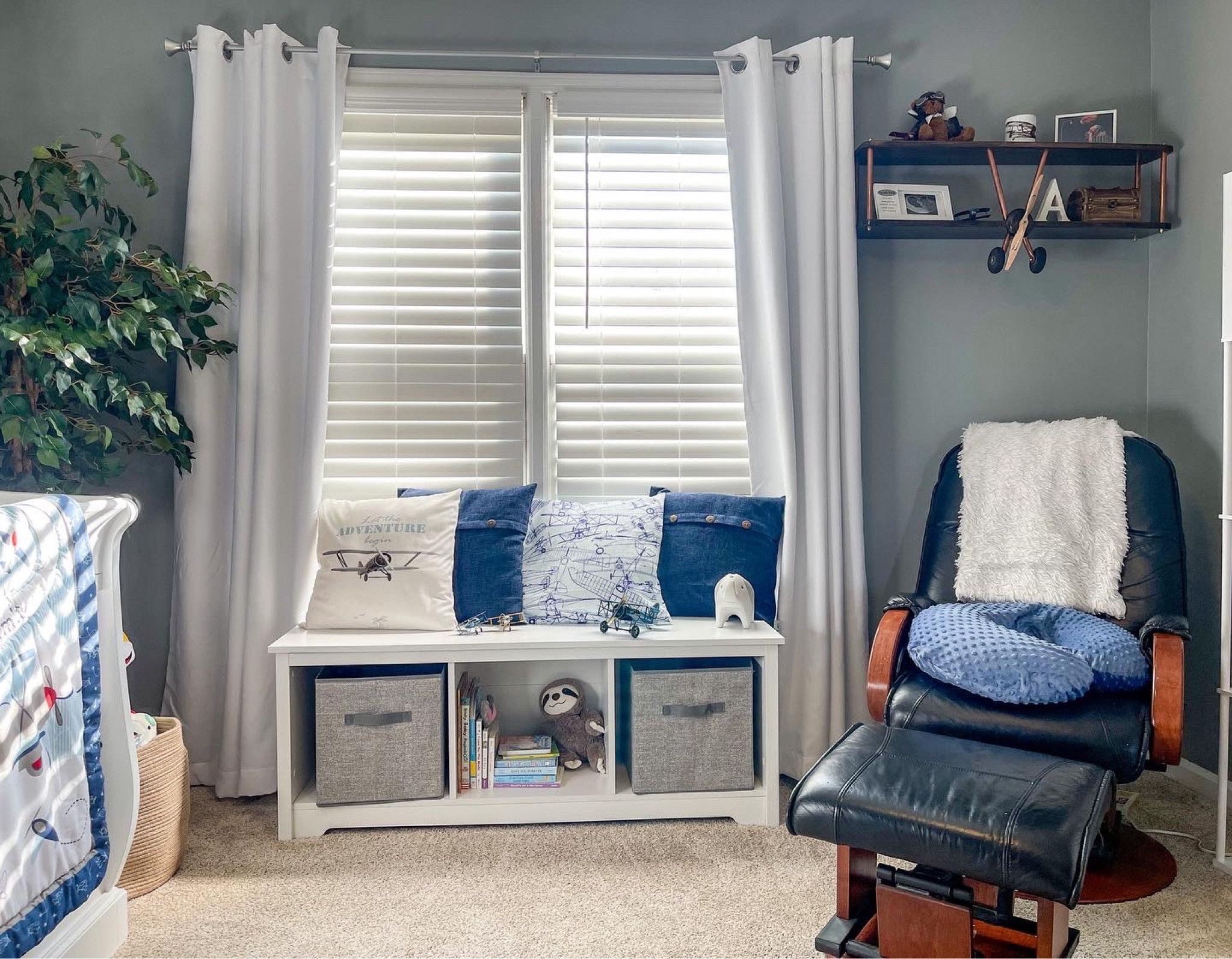 Vintage airplane baby boy nursery 

#airplane #airplanes #vintageplane #kidsbedroom #babybedroom #nursery #babyboy #boy #boynursery 

#LTKFamily #LTKBaby #LTKHome