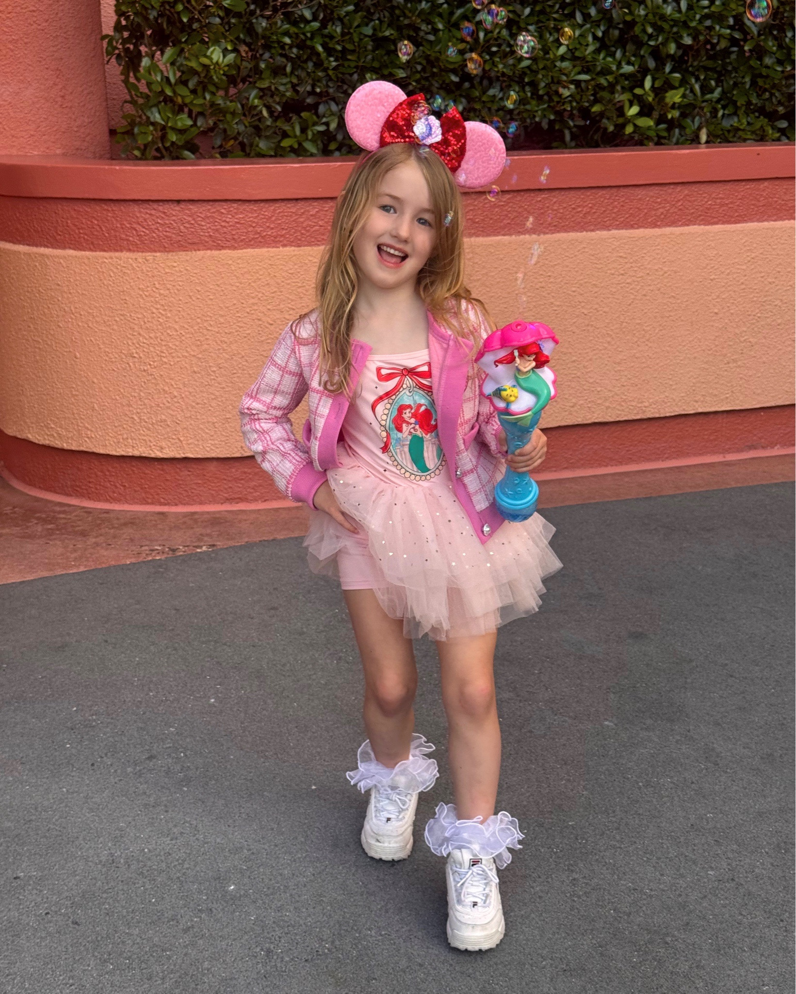 Isn’t this outfit Tottie wore to Hollywood Studios so adorable? She had to grab this ariel bubble want to match her dress 🫧❤️

#hollywoodstudios #disneyworld #kids #travel #disney #disneyland #disneyoutfit #outfit #ootd #ariel #disneyprincess #family #vacation 

#LTKKids #LTKootd #LTKTravel