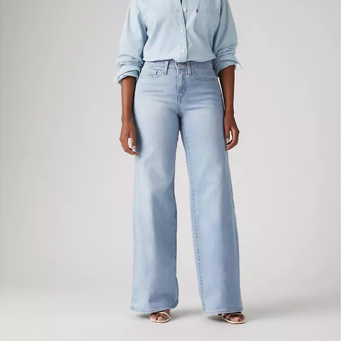 318 Shaping Wide Leg Women's Jeans | Levi's CA