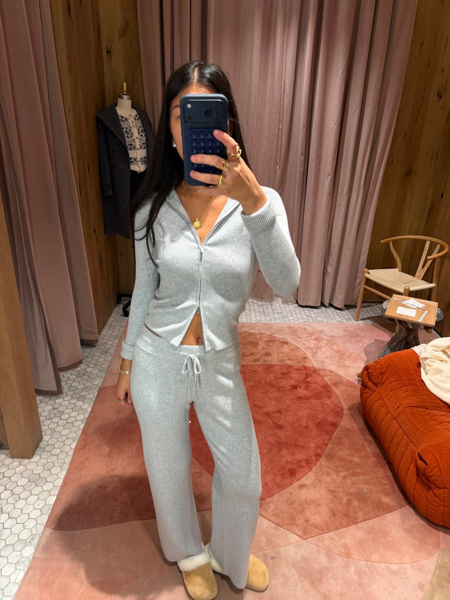 size XS top size S pants 