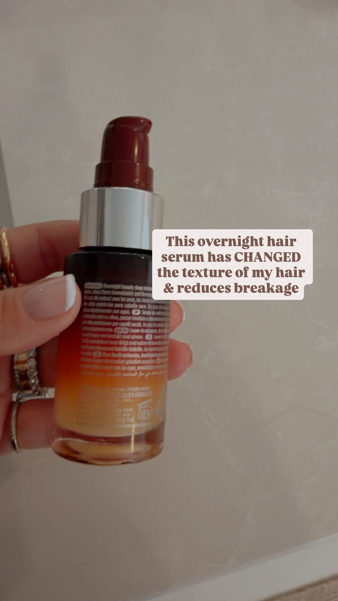 This has single handedly made my hair sooo moist & soft!