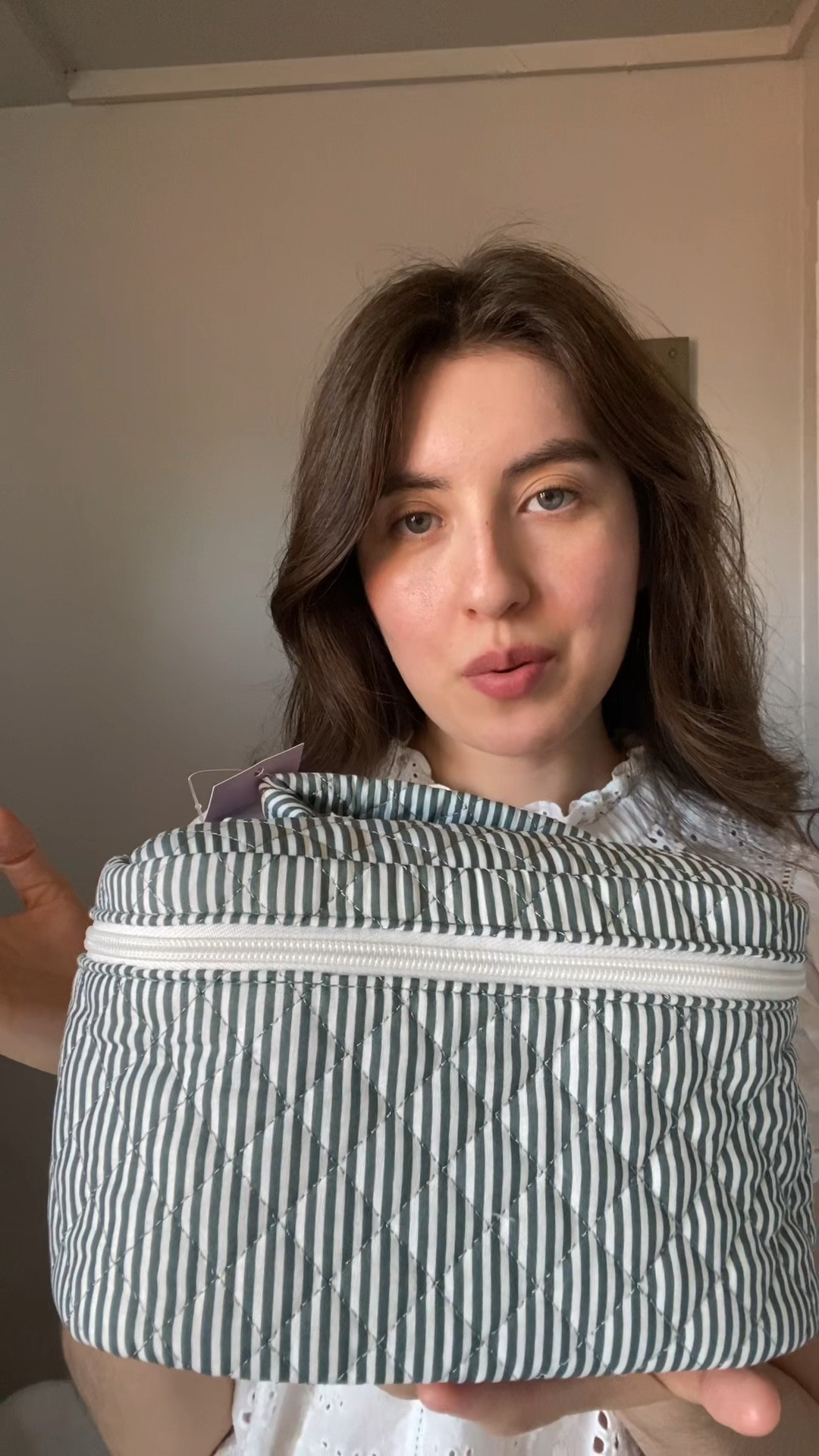 The cutest makeup bag from Target! 

#LTKFindsUnder100 #LTKStyleTip #LTKBeauty