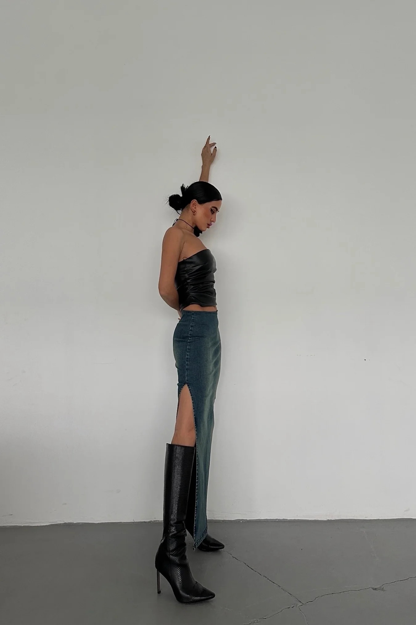 Side Slit Pale Blue Jean Skirt | PIRAL