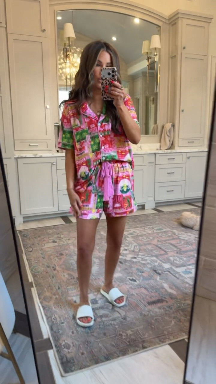 The cutest pajamas!! I’m in a size medium Code Cristina35 for 35% off sitewide

#LTKootd #LTKmomlife #LTKSaleAlert