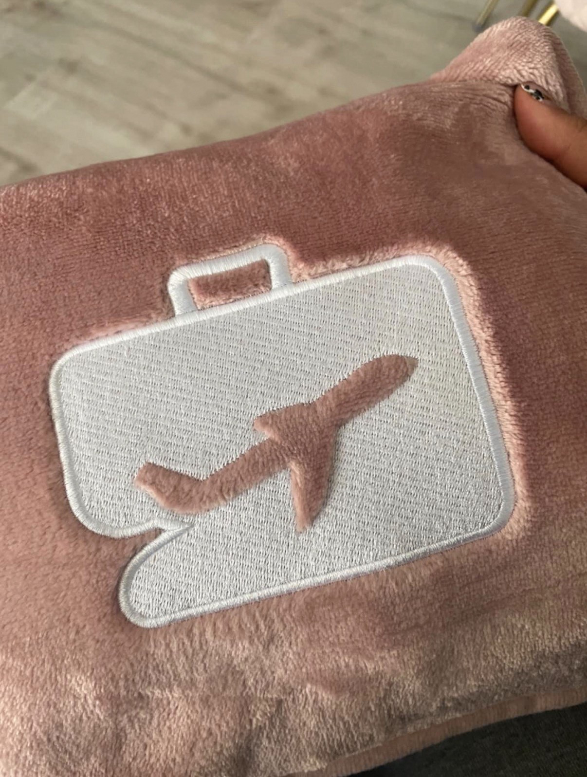 Compact Travel Blanket for Travel Days 

packable travel blanket, travel day essential, travel comfort items,Amazon

#LTKTravel