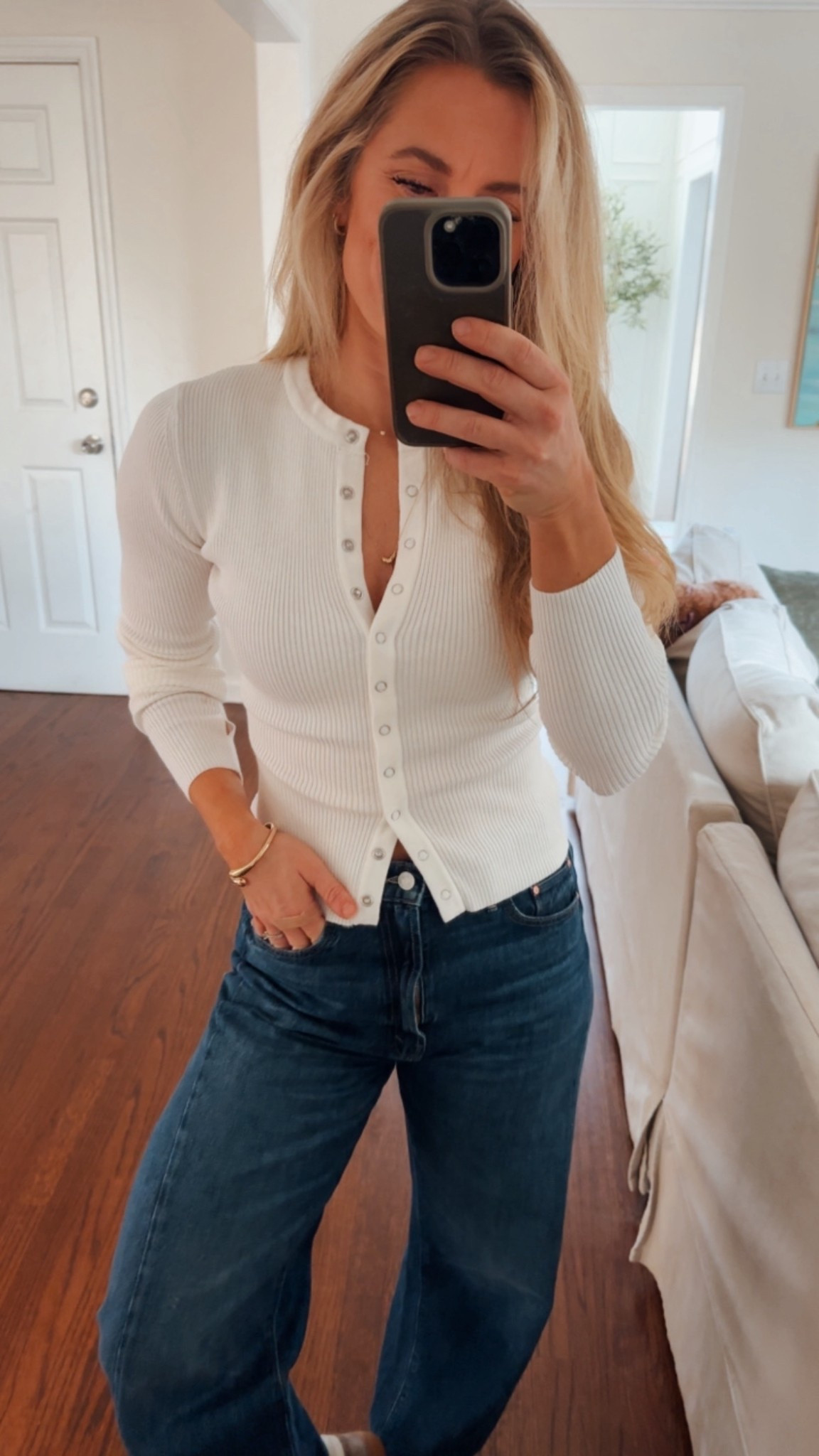 Button down Henley shirt XS

#LTKSeasonal #LTKgrwm #LTKootd