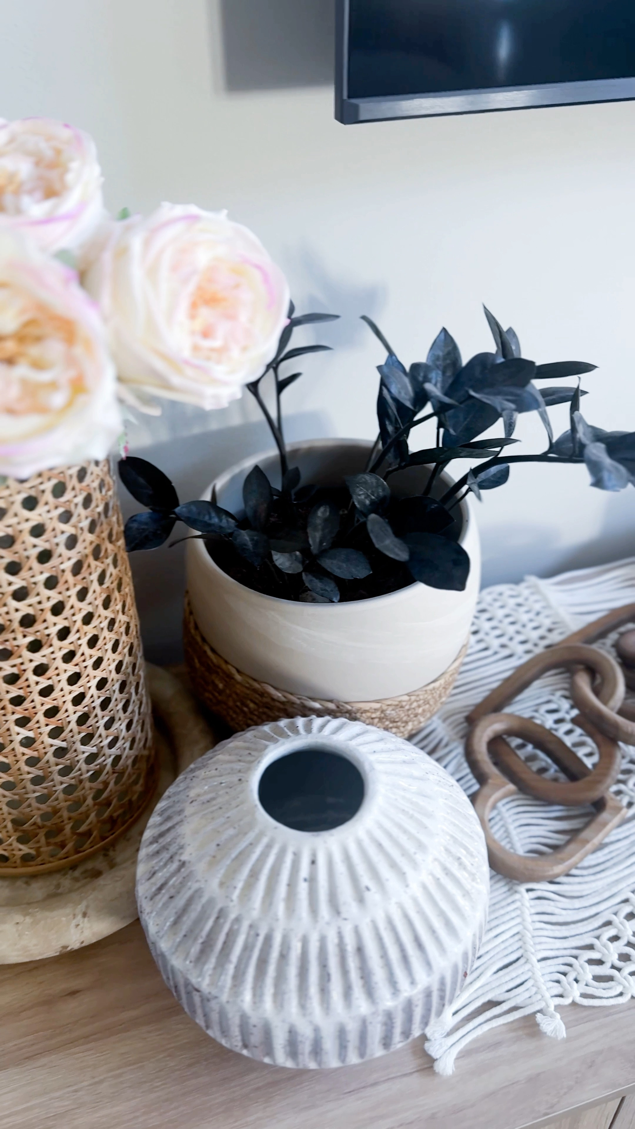 Valentine’s Day Main Floor Home Tour ; most items are tagged in my Valentine’s collection 

Neutral Home - Valentine’s Decor 

#LTKHome #LTKSeasonal #LTKWatchNow