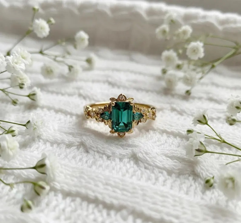 Aelin’s Emerald Wedding Ring • Throne of Glass Bookish Jewelry/book Lover Gift - Etsy | Etsy (US)