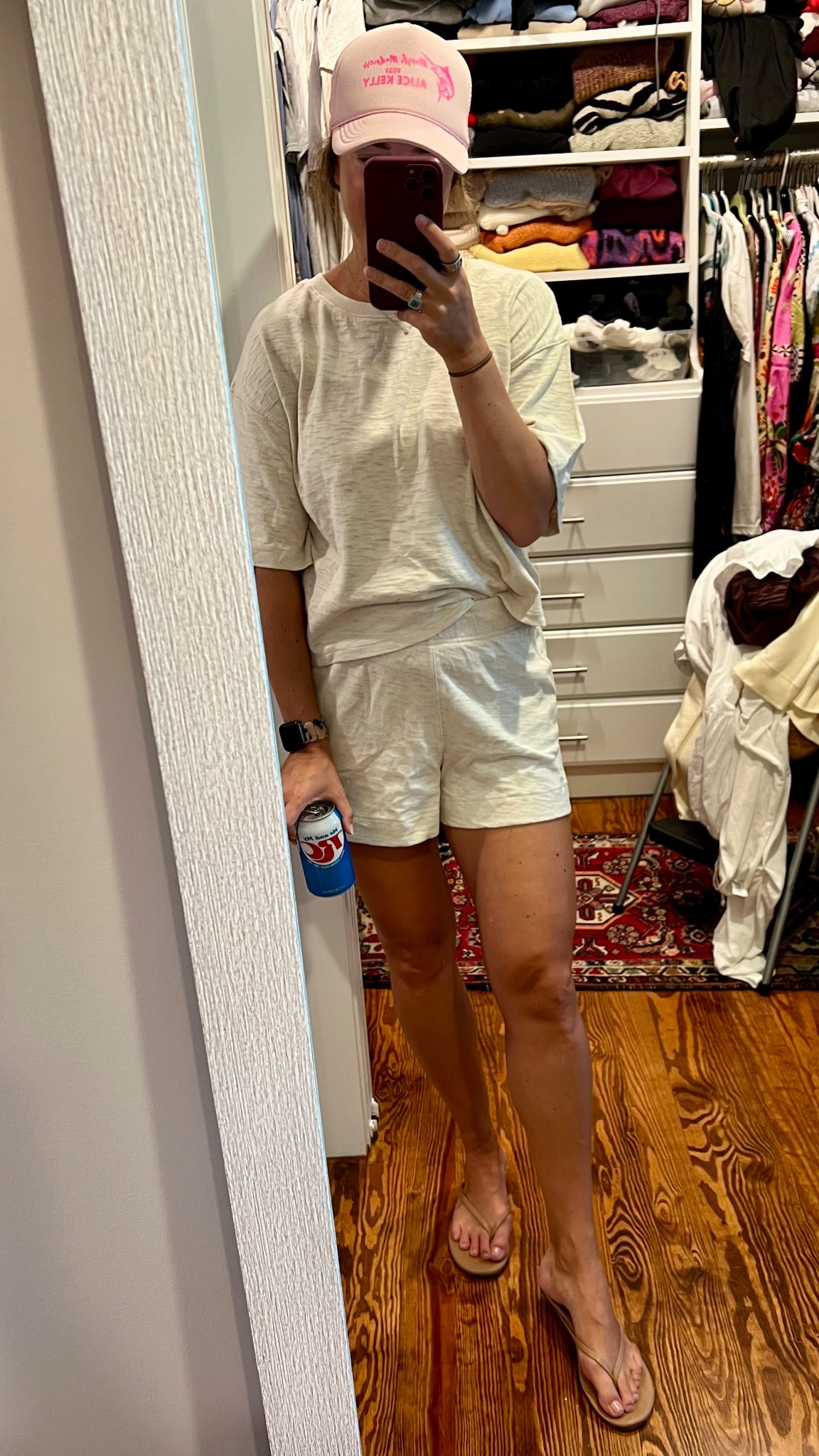 A Saturday lunch look ❤️! 
Loving this set from Target. Wearing a M. Under $30!