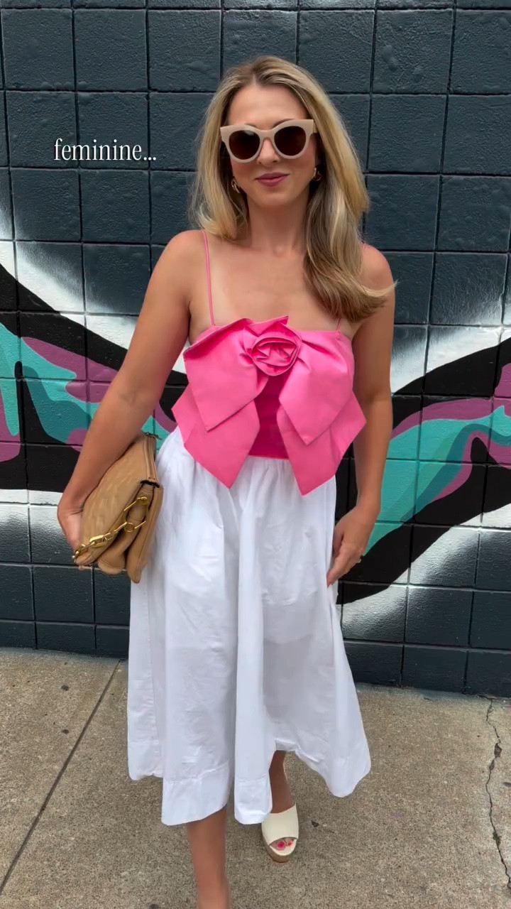 Feminine doesn’t have to mean fragile.

Sometimes the prettiest outfits say the strongest things. 💗

Top rented from Nuuly ✨

@nuuly #nuuly #cluubnuuly #nuulypartner