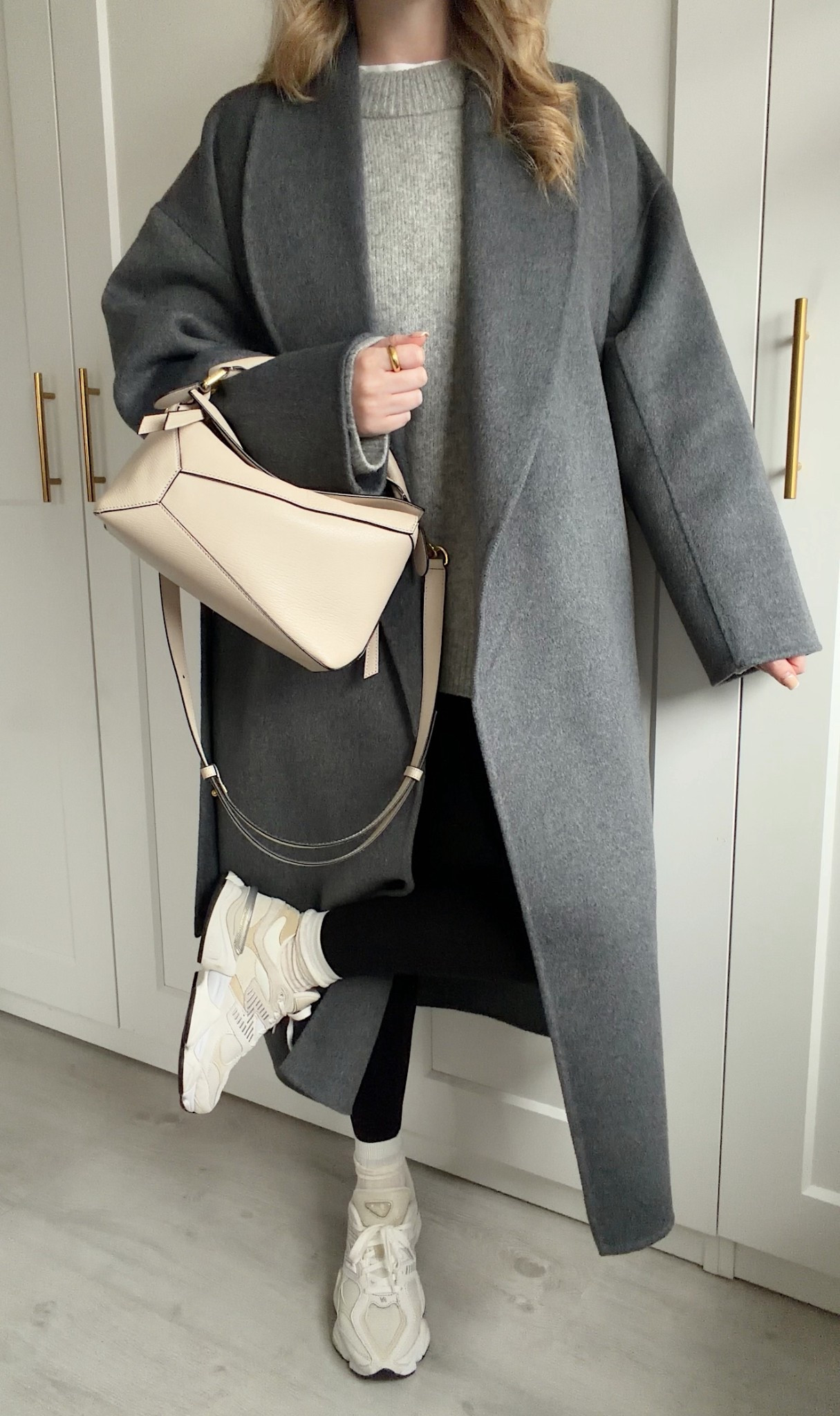 Cosy leggings outfit for a grey day.
My exact jumper is old Primark.


#LTKstyletip #LTKsale #LTKwinter