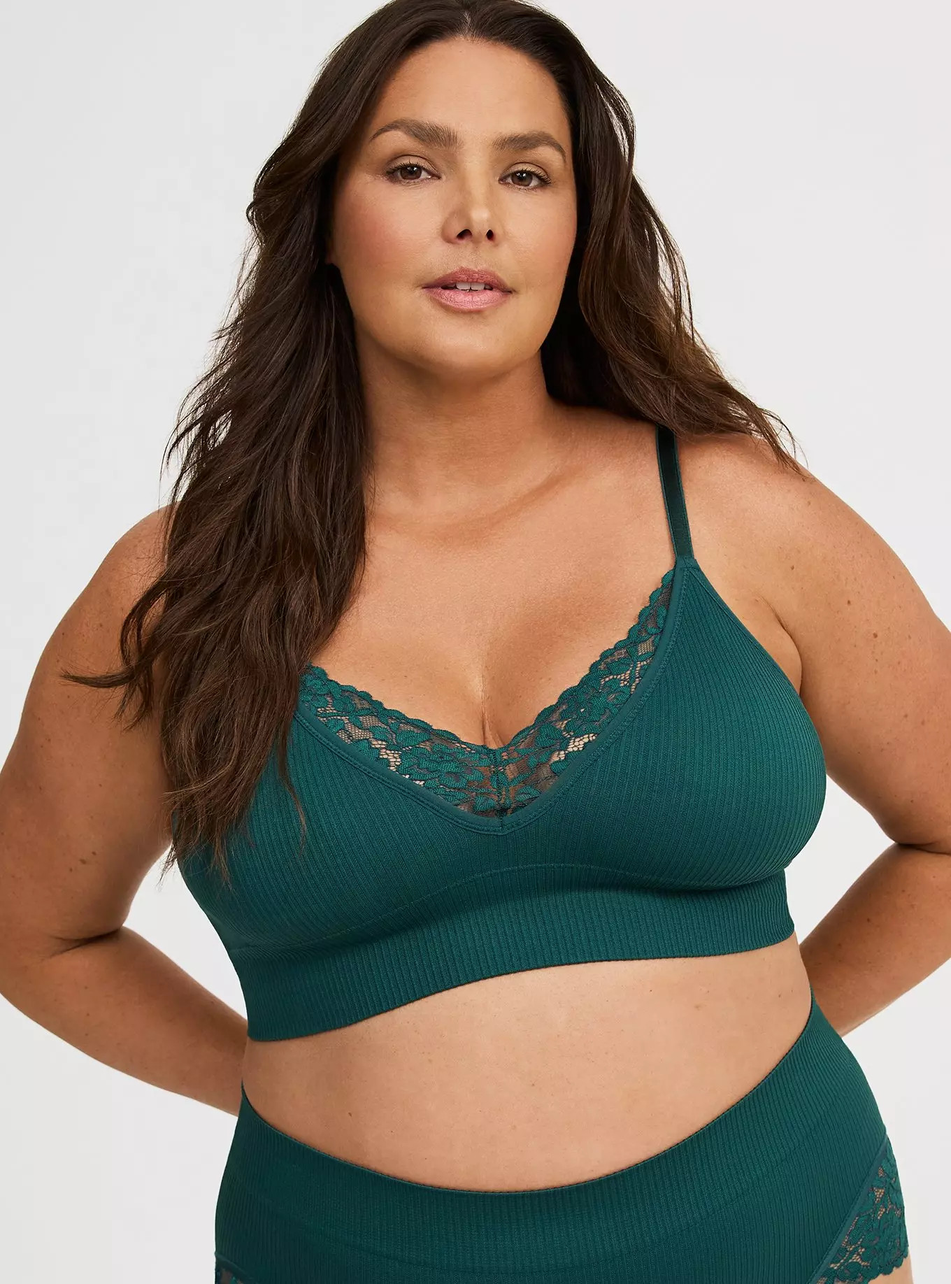 Lightly Lined Seamless Plunge Bralette | Torrid (US & Canada)