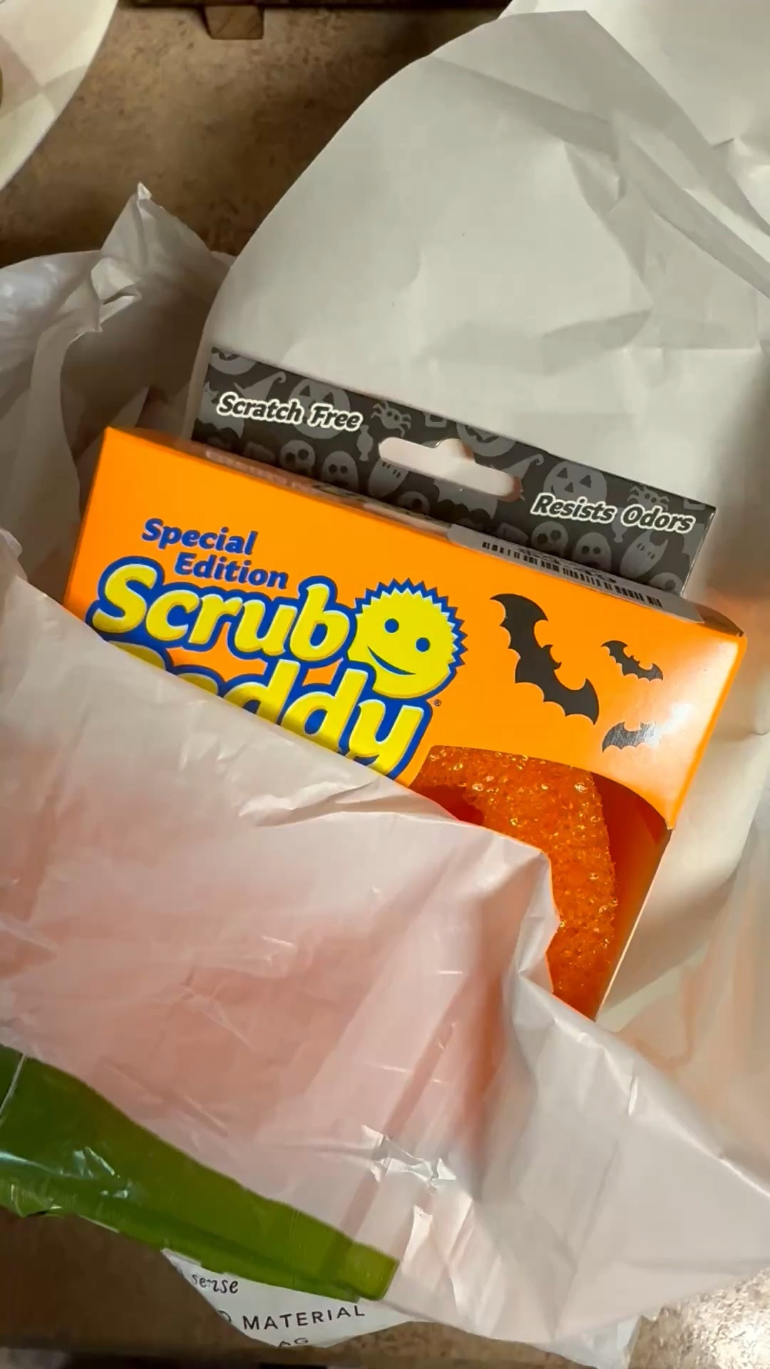 My seasonally confused Home Sense finds🐰🎃


#homesense #iconglass #scrubdaddy #homedecor #homefinds #seasonal

#LTKdayinmylife #LTKHome #LTKSeasonal