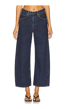 AGOLDE Low Curve Crop Jeans in Pendulum from Revolve.com | Revolve Clothing (Global)