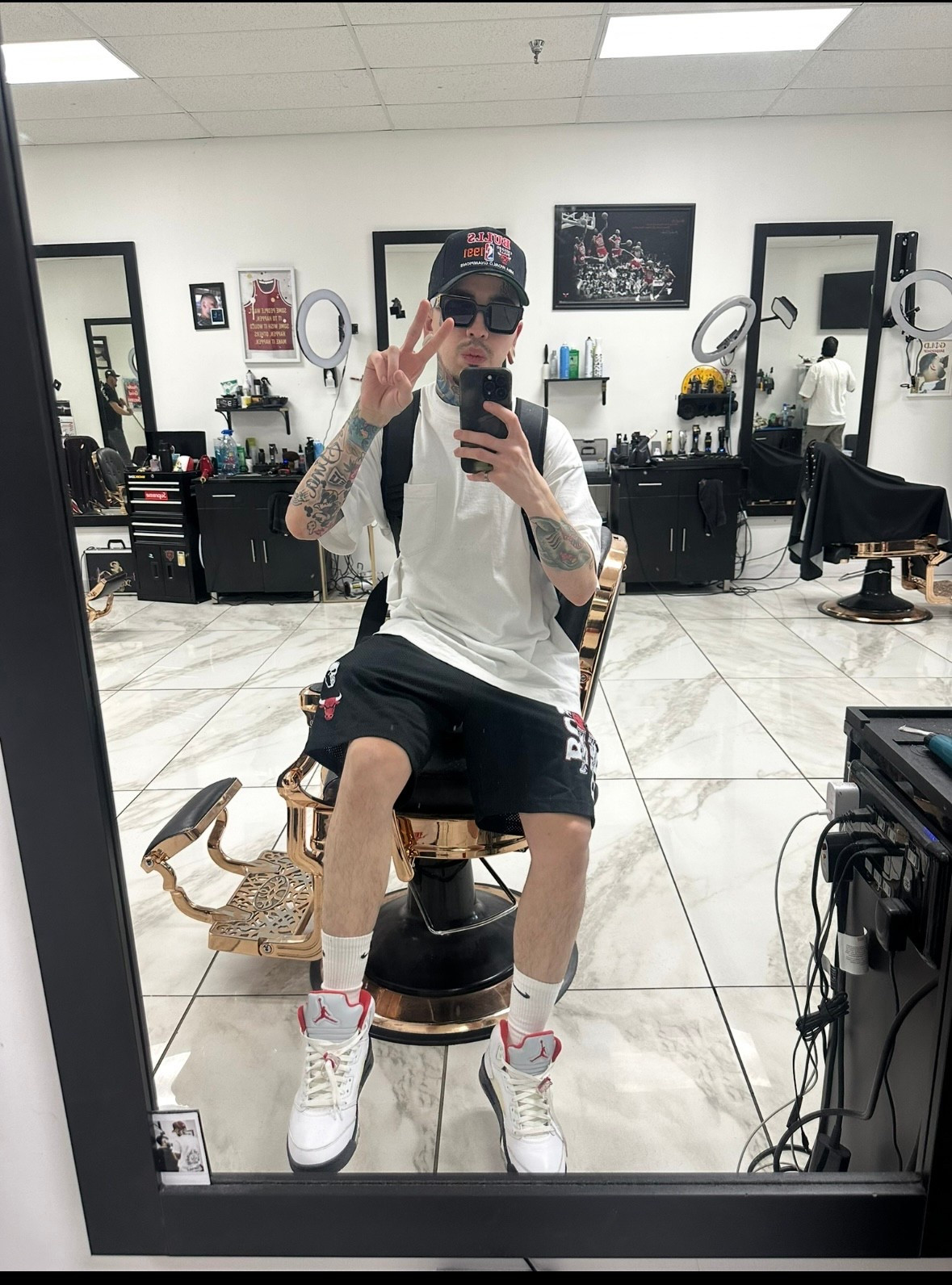 Just a mirror and the moment!
#Neeks773

#LTKU #LTKShoeCrush