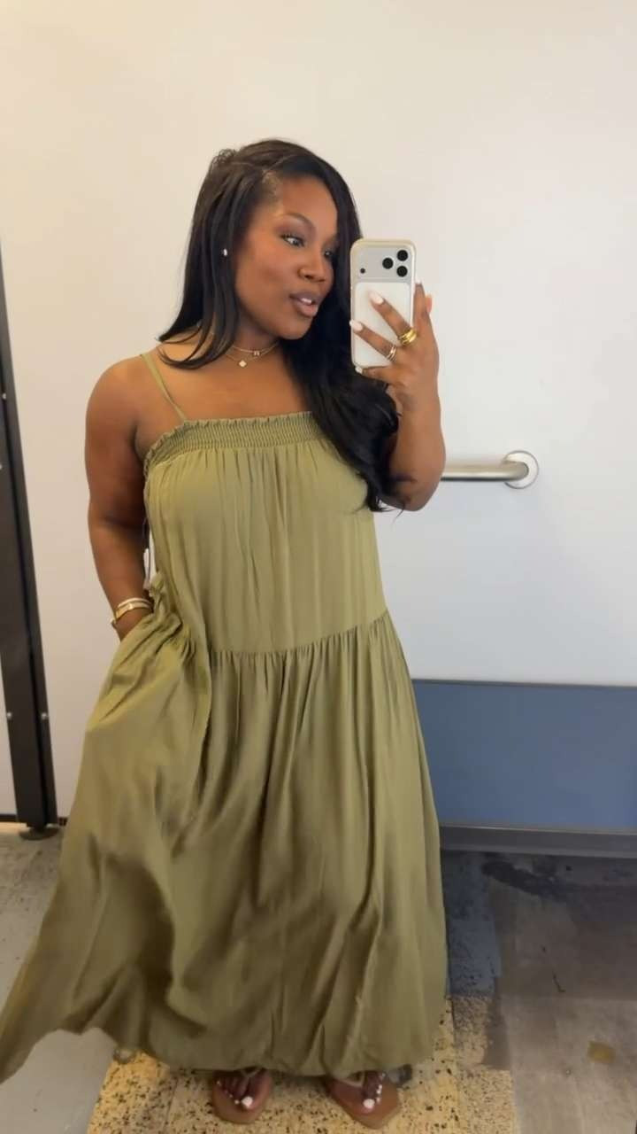 I'm in LOVE with this! so comfortable and flowy! One of those dresses where you can wear it to brunch or a nice dinner. Wearing a size large! 

 #LTKootd #LTKSeasonal #LTKMidsize