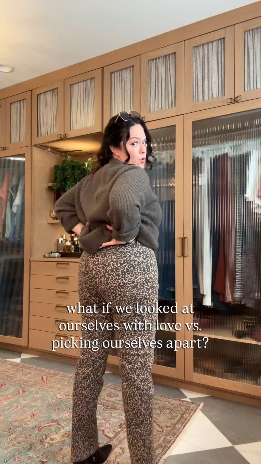 Loving everything I recently got from Fabletics!! i am wearing a size 32 in the jeans if between sizes i would size up.

@Fabletics

Seasonal | midsize