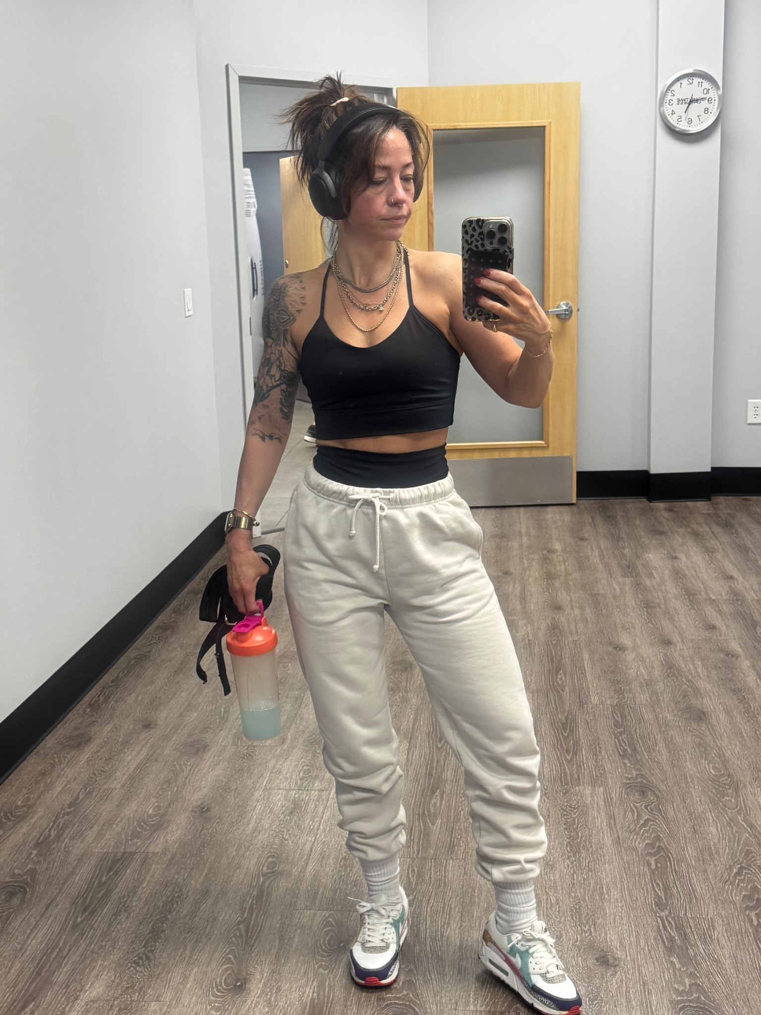 Gym mode but make it cute. 🖤
This set is the perfect mix of comfortable and confident — cropped tank, relaxed joggers, and sneakers that can handle a workout or a coffee run. Add headphones and a shaker and suddenly you’re that girl who actually shows up for herself.

Effortless, strong, and ready for whatever the day throws at you. 💪✨

#LTKselfcare #LTKfitnessgoals #LTKActive
