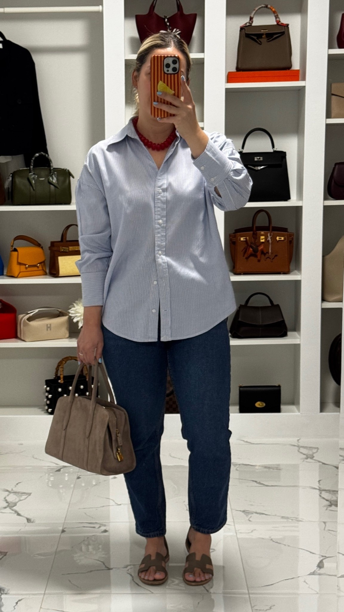 Suede for Summer 🥰
bag is Gabrielle 26 Taupe Suede from Parisa Wang
use code LEYVA12 for 12% off discount

#LTKgrwm #LTKootd #LTKSeasonal
