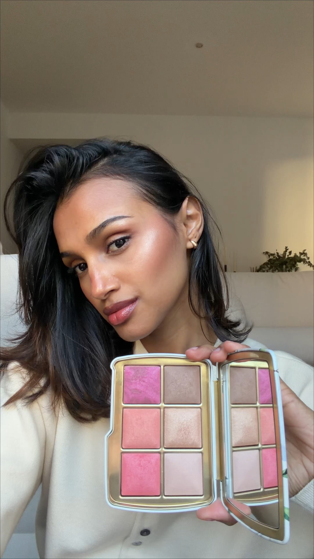 This palette is 😍😍
@hourglasscosmetics 
Holidays seasonn

#LTKbeauty #LTKeurope #LTKgiftguide