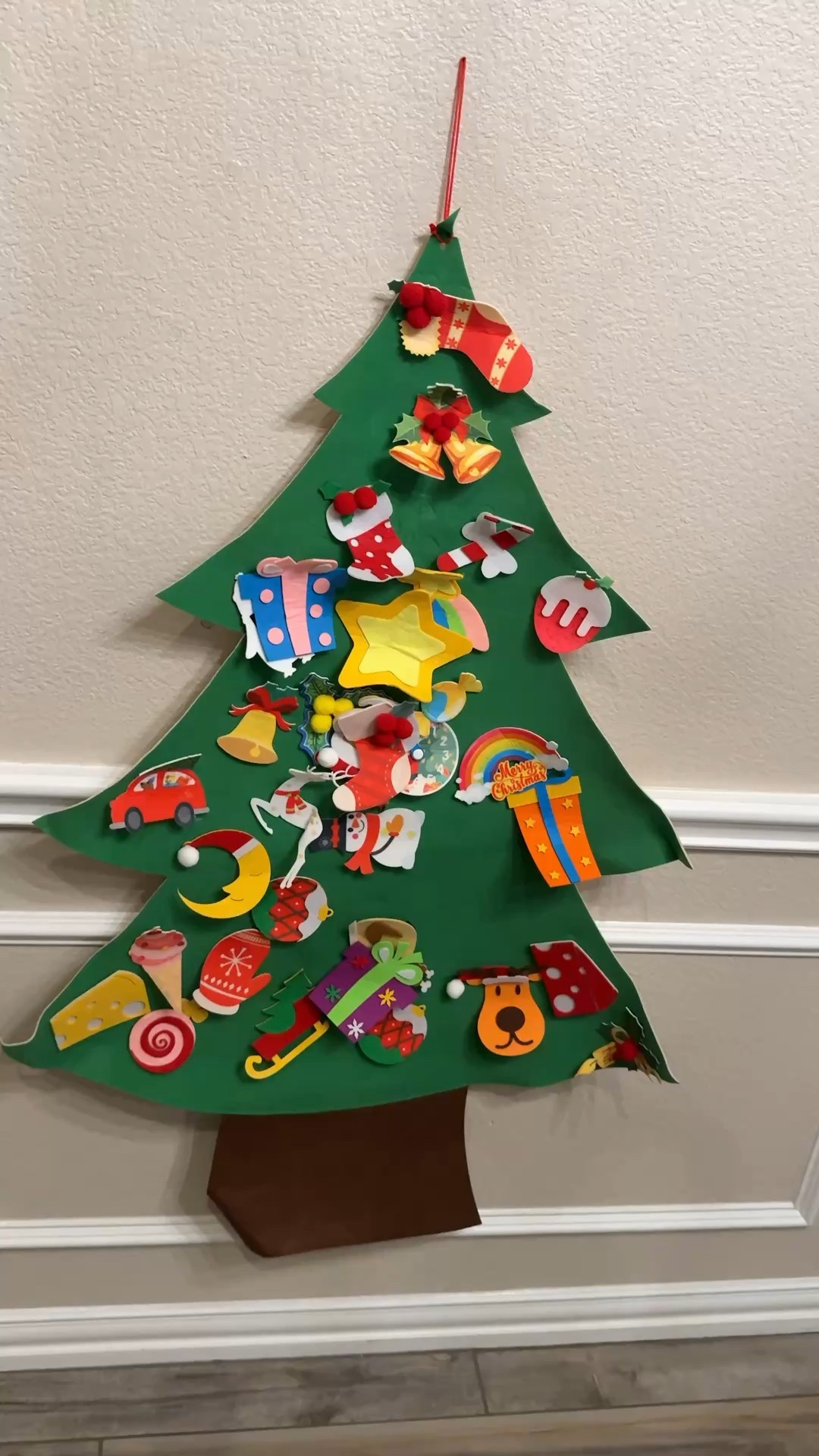 Wall Felt Christmas Tree for Kids - Fun DIY Holiday Decor (Cyber Day Sale!)

This Wall Felt Christmas Tree is the ultimate kid-friendly Christmas decoration! Perfect for small spaces, this DIY felt tree comes with 32 colorful ornaments. It hangs easily on any door or wall, making decorating a fun family activity that lasts all season. Plus, it’s a safe, mess-free alternative to a real tree - ideal for toddlers and little helpers! Grab it now on Cyber Day sale before it’s gone!

Styling Tips:
Use with colorful felt ornaments for a playful look. Add mini stockings or holiday cards nearby for extra cheer. Perfect for playrooms, nurseries, or classroom doors.


felt Christmas tree for kids, DIY Christmas decorations, kids Christmas crafts, holiday wall decor, Christmas tree with lights, child-friendly Christmas tree, Cyber Day Christmas deals 2025

#LTKHoliday #LTKKids #LTKCyberWeek