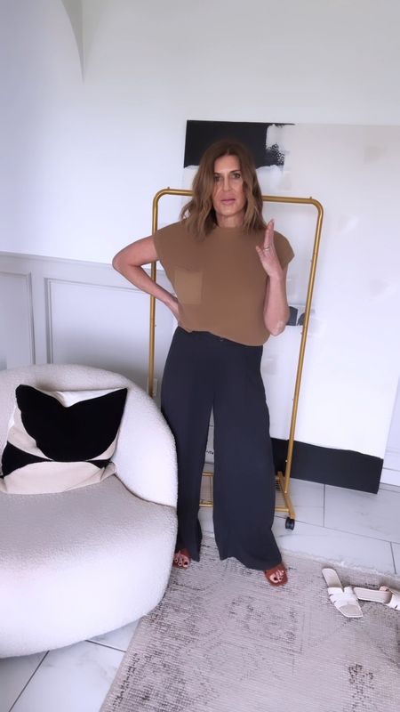 Pool to party linen-blend pants our number 5 bestseller last week now in new colors! I’m wearing a size small 

#LTKstyletip #LTKfindsunder100 #LTKover40