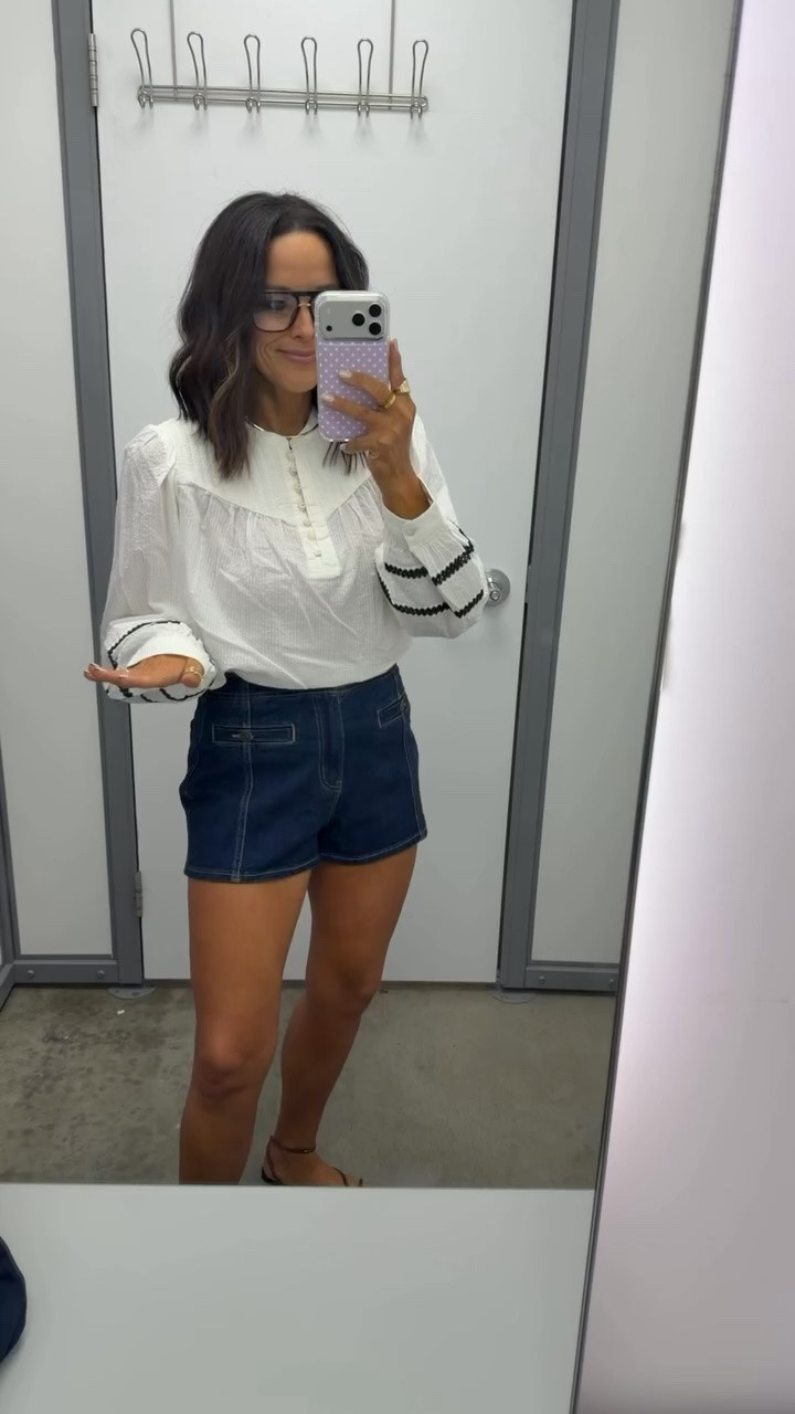 The PERFECT fall blouse👏🏻

Size Xs/2

#walmartfashion #fallblouse #easyfallfit

#LTKootd #LTKmomlife