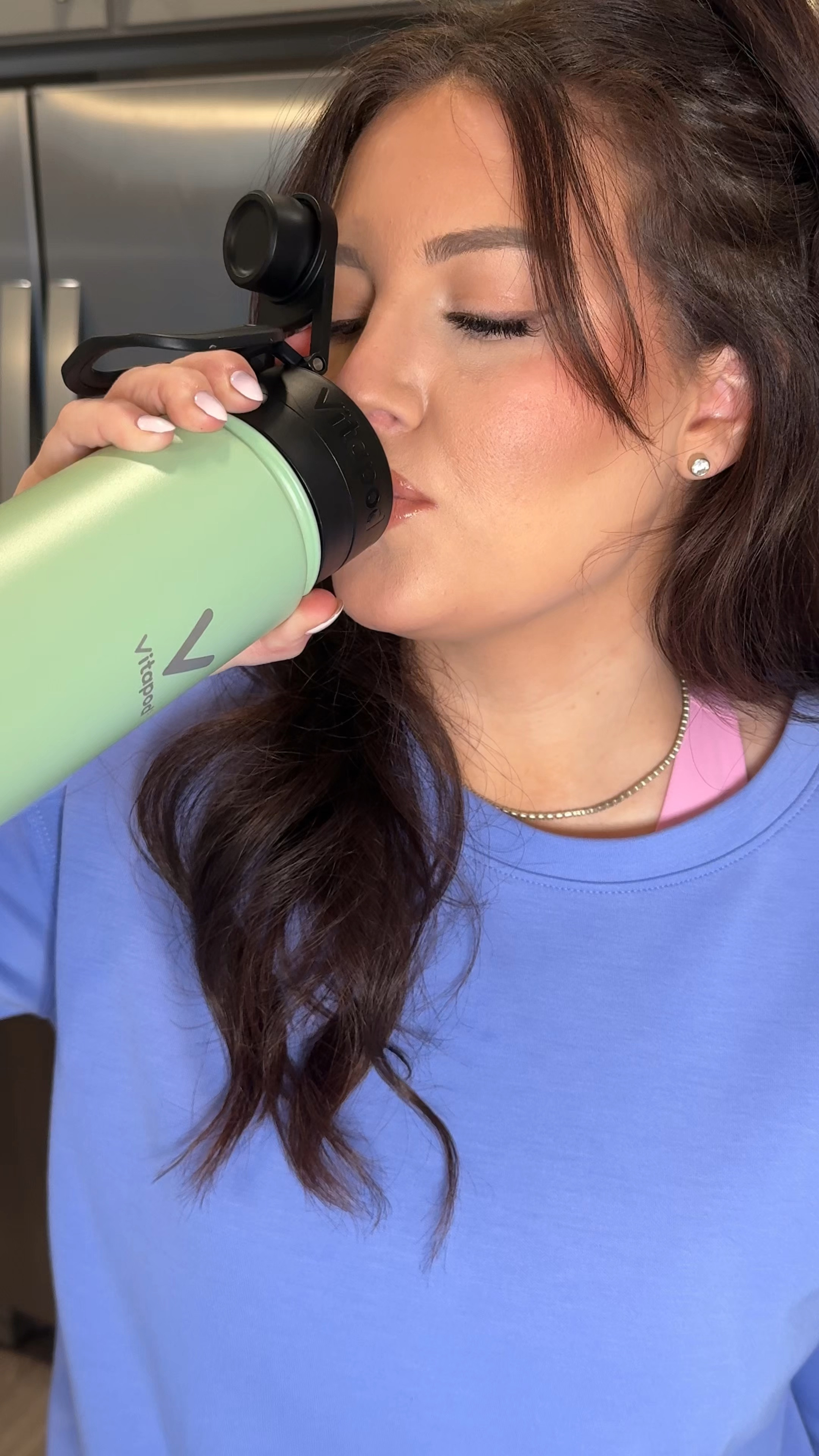 This is the perfect drink to give me energy without feeling jittery 🍊

The Energy+ helps Boost my energy, enhances my metabolism and sharpens my mental clarity. It has 200mg caffeine, essential vitamins, and minerals that give me 6 hours of jitter free energy which is amazing! Plus the orange zest flavor is so good!

Vitapod offeres a range of drink mixes that makes your water healthier, targeting hydration, beauty, energy, and immunity. 

@vitapodworld  #hydration #vitapodworld #healthyhydration #vitapodpartner

#LTKActive #LTKFitness #LTKFindsUnder50