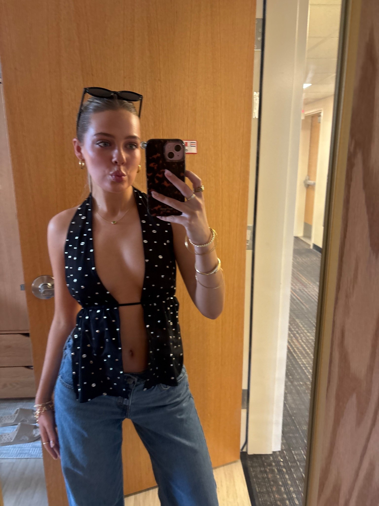 OOTD! 
Top - XS
Bottoms - 27
Shoes - 8


#LTKSeasonal #LTKParties