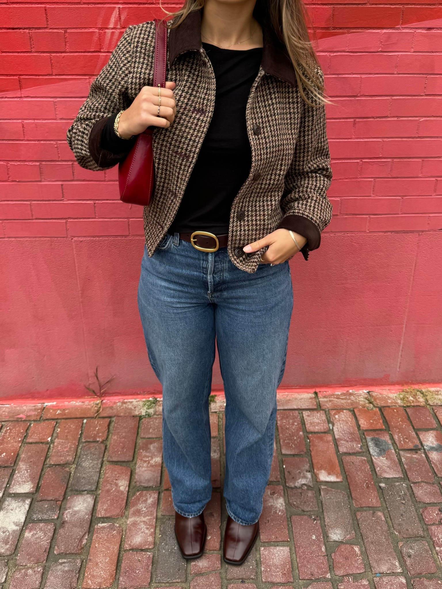 size small in the jacket 
size medium in the shirt
size up 1/2 size in the boots 
size 24 in jeans they run large im not a 24 usually a 26/27!! 

#LTKSeasonal