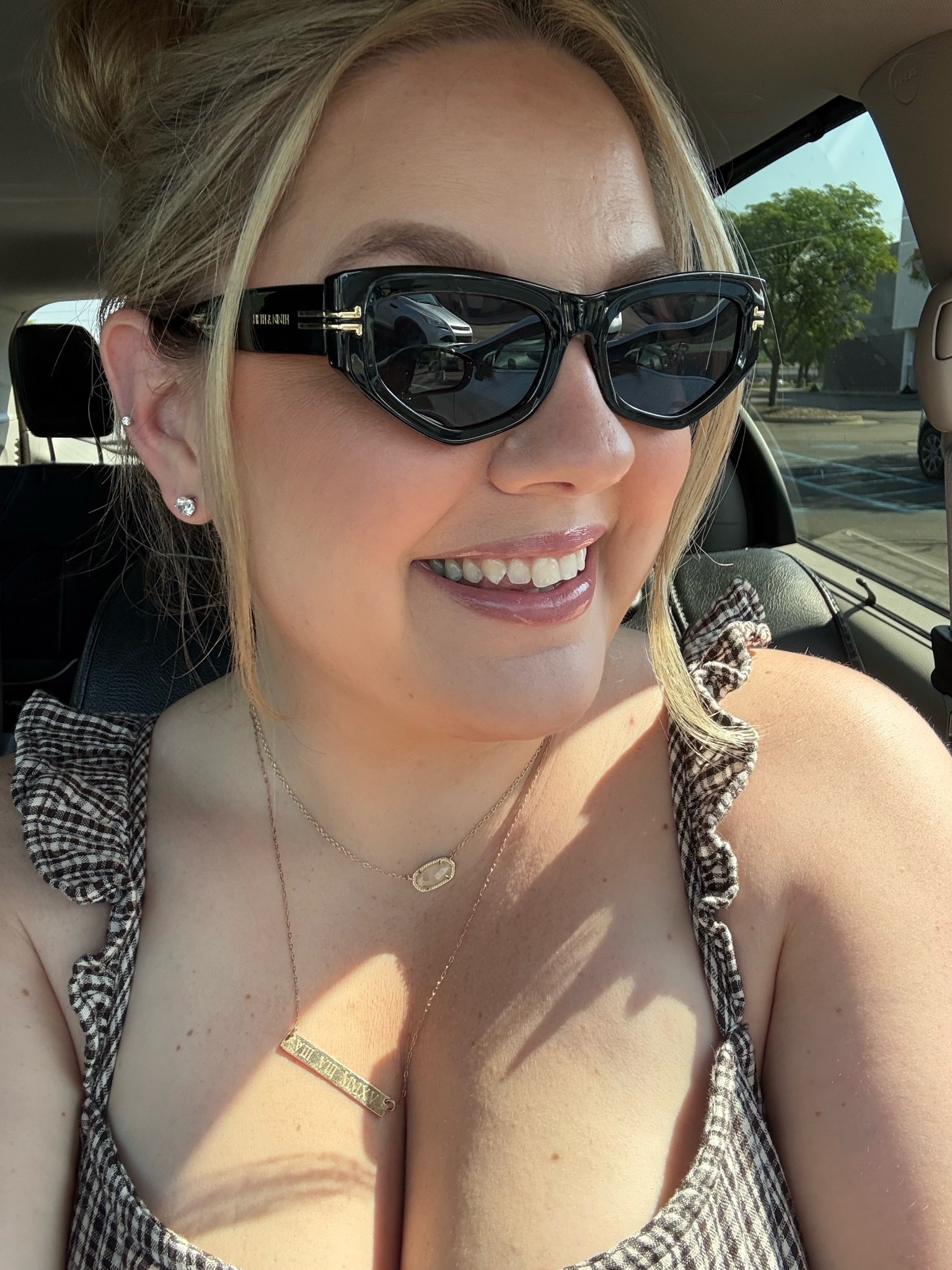 Started a little @Fifth & Ninth Eyewear collection.  🤩. 

I love that you get a designer look and quality at affordable prices.

#LTKdayinmylife #LTKSeasonal #LTKootd