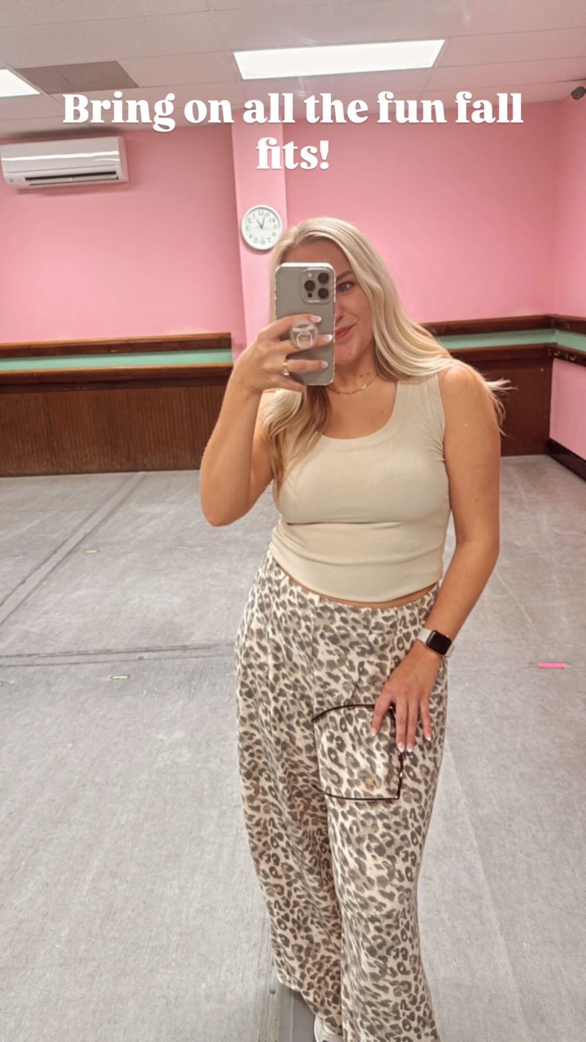 Loveee these Aerie pants! Perfect for lounging and running errands!

#LTKSeasonal #LTKFindsUnder50 #LTKActive