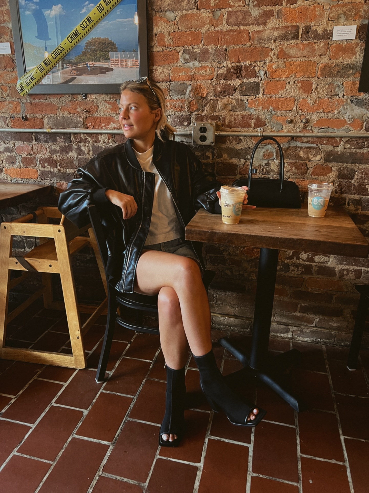 Sunday-ing in Nashville🖤in @daniellashevel👡

Get the details on my full look in the @shop.ltk app.