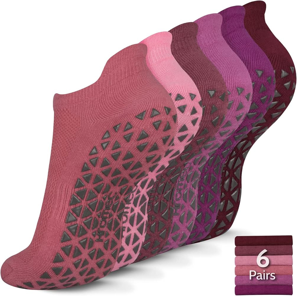 Non Slip Yoga Socks with Grips for Pilates, Ballet, Barre, Barefoot, Hospital Anti Skid Socks for... | Amazon (US)