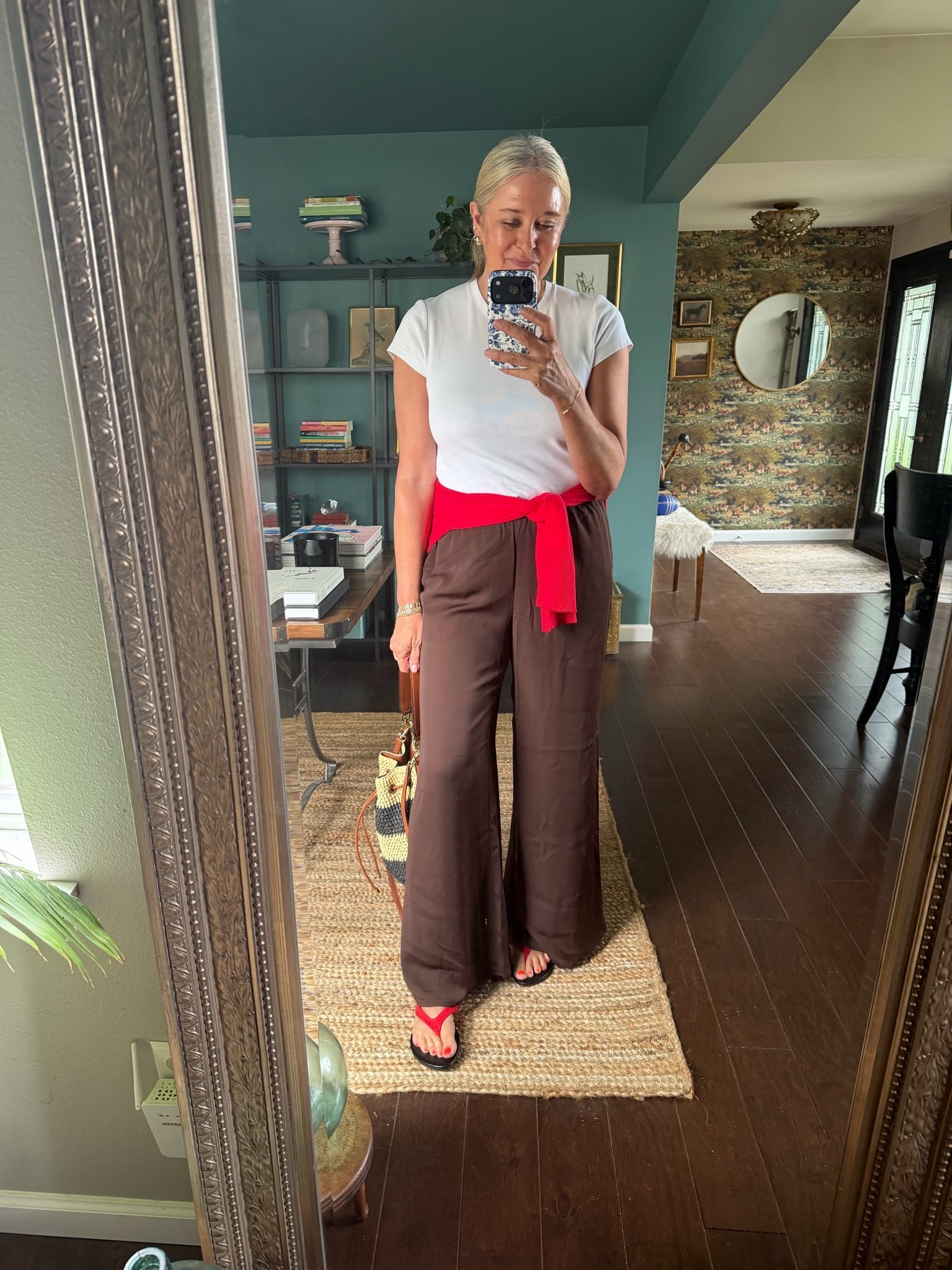 Friday OOTD
Pants medium
Tee medium

#LTKgrwm #LTKootd #LTKOver40