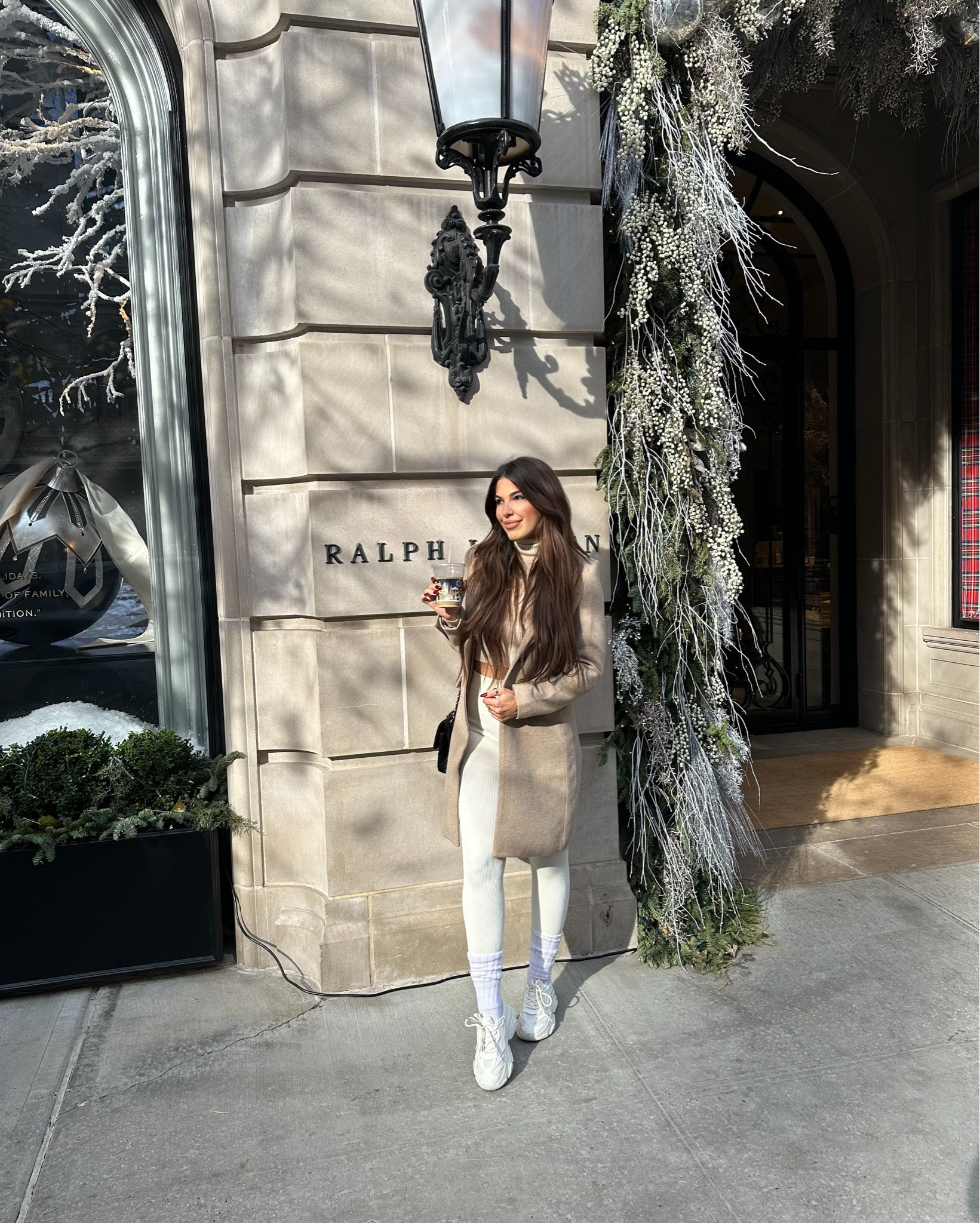 Love a good trench coat when it’s freezing out! The coat is only in store of h&m so I tagged a similar one from Amazon 

#LTKHoliday #LTKSeasonal #LTKStyleTip