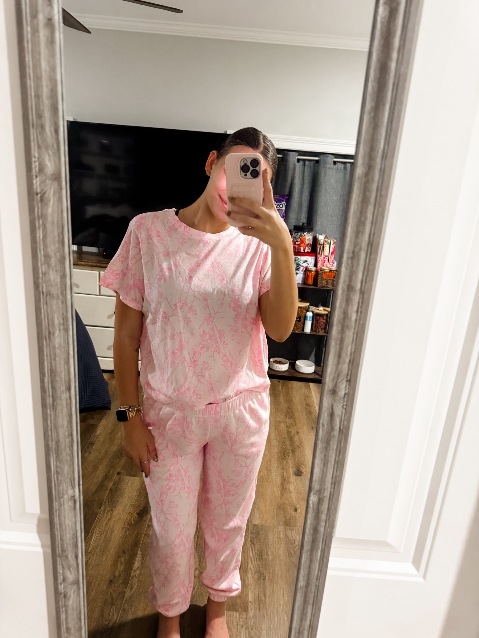 viral pink camo!

#LTKActive #LTKootd #LTKFindsUnder50