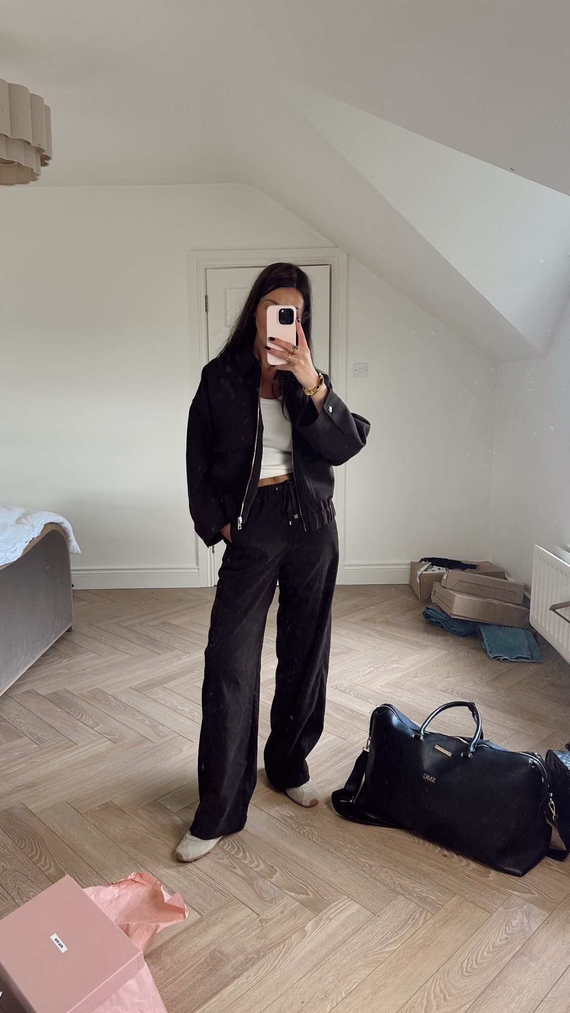 Zara two piece- 
Xs in jacket
Small in trousers

#LTKautumn #LTKFashionMonth #LTKeurope