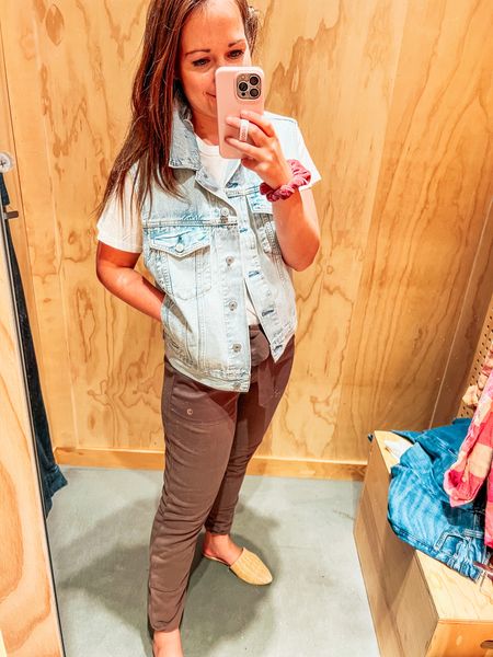 Classic denim vest great for layering over cozy outfits or dresses. This is super boxy so will go great over sweaters and thicker/chunkier styles.

Sizing: vest- tts (xs)
Top- I sized up one, don’t have to (wearing s)
Pants- tts (xs)

#LTKstyletip #LTKunder50 #LTKunder100