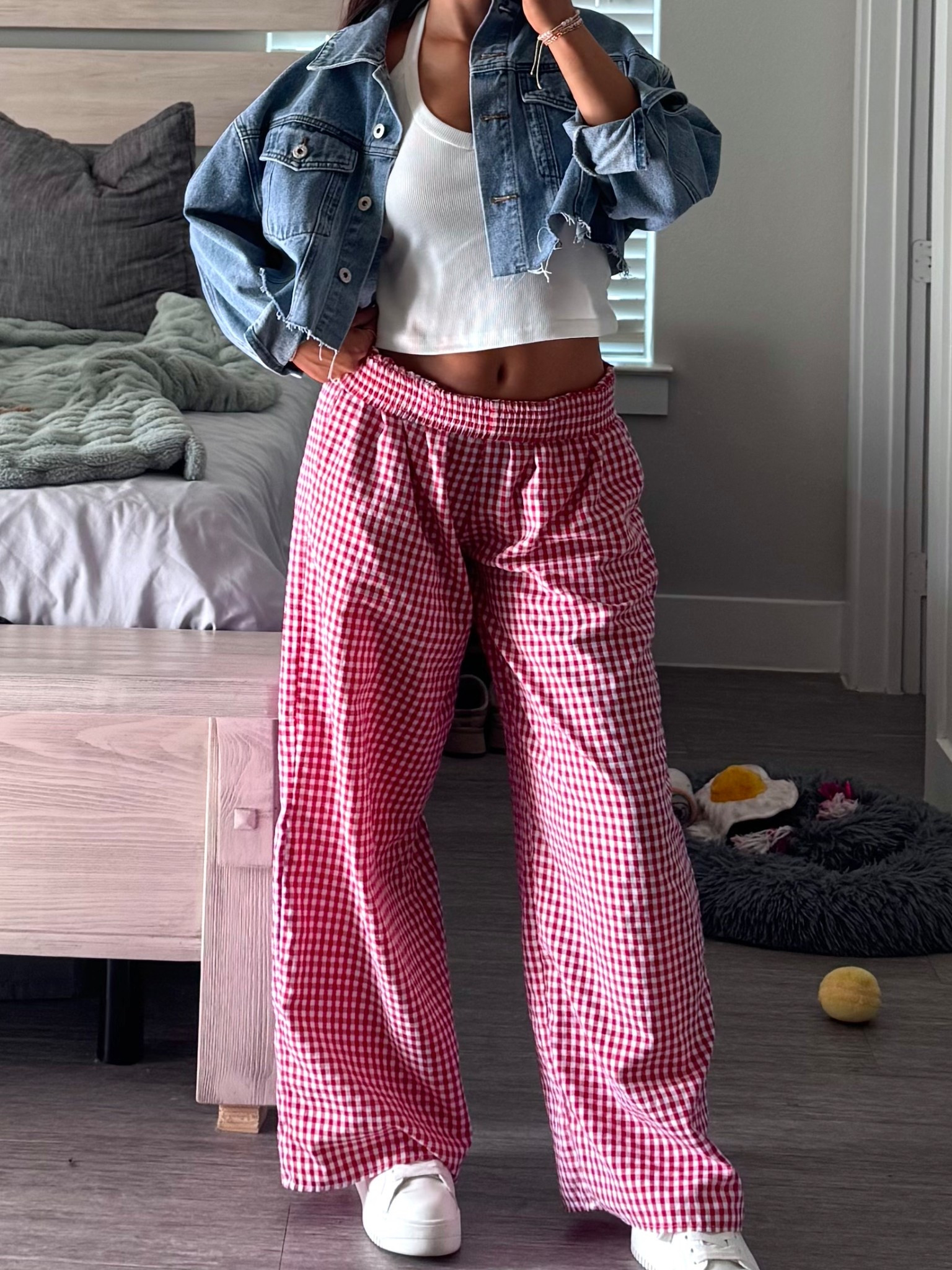 obsessed with these pants!! true to size!! wearing size 4 in everything!! ✨ use code XBB15BETHANY at beginning boutique 

#LTKSeasonal #LTKFindsUnder100 #LTKPetite
