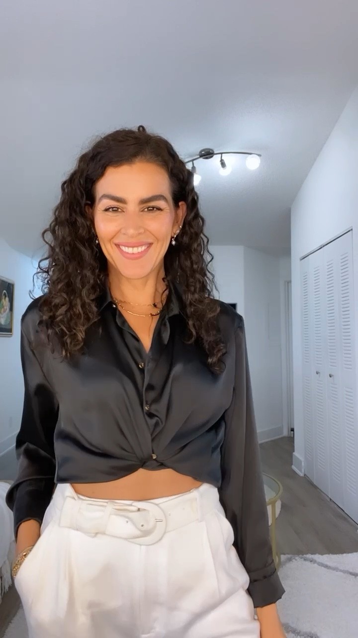 Wearing a size 4 in the pants. Adding similar shirts!

#LTKstyletip #LTKunder50 #LTKSeasonal