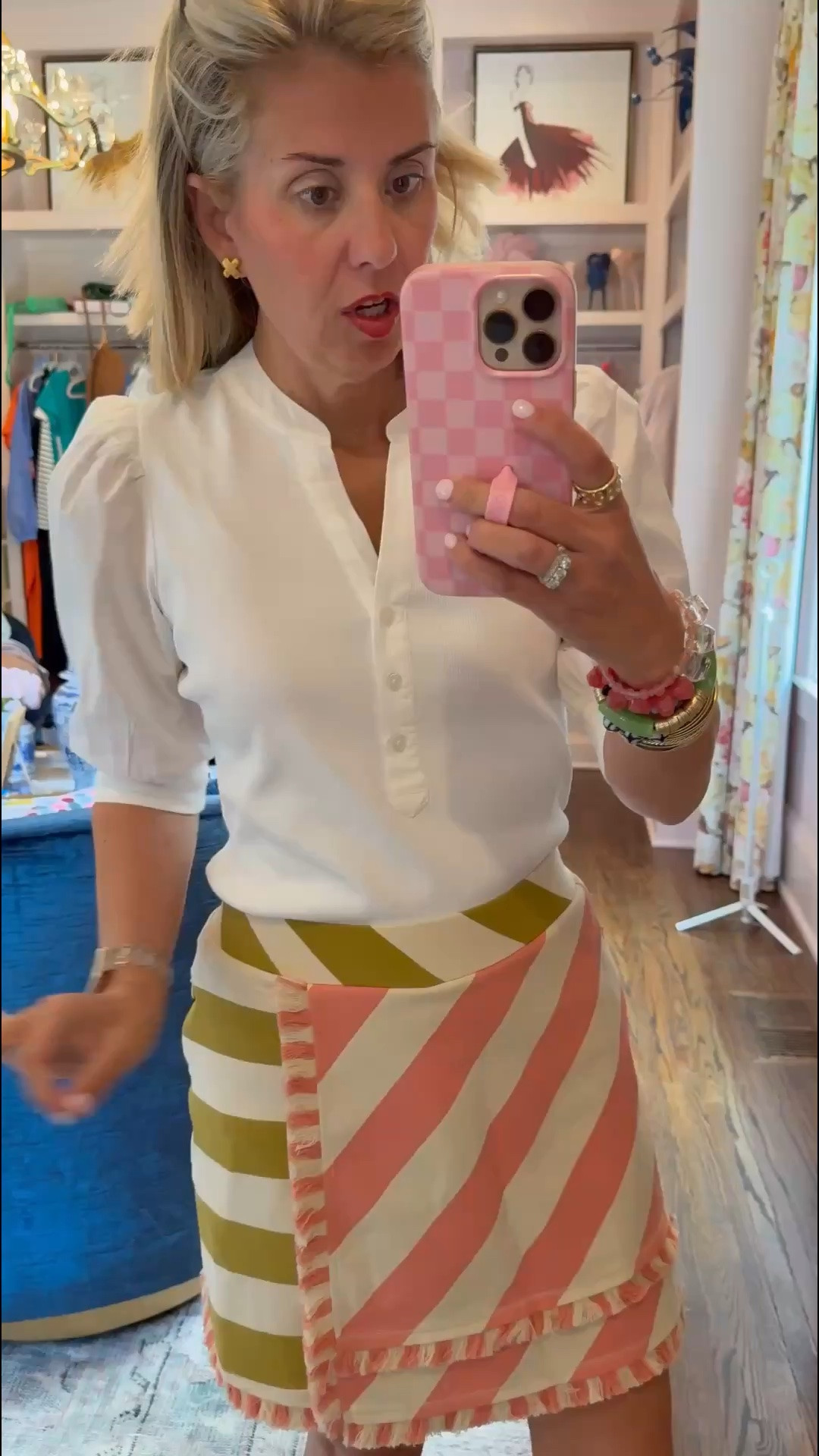 Size xs top (not s)
Size xs skort (yes, skort)
8 jellies

Such a yes look for a busy gal on the go, don’t you agree?!?

 *Use my code Catherine20 at A+B
 *Use code Mixandmatchmadness at Loopy


#LTKOver40 #LTKootd #LTKdayinmylife