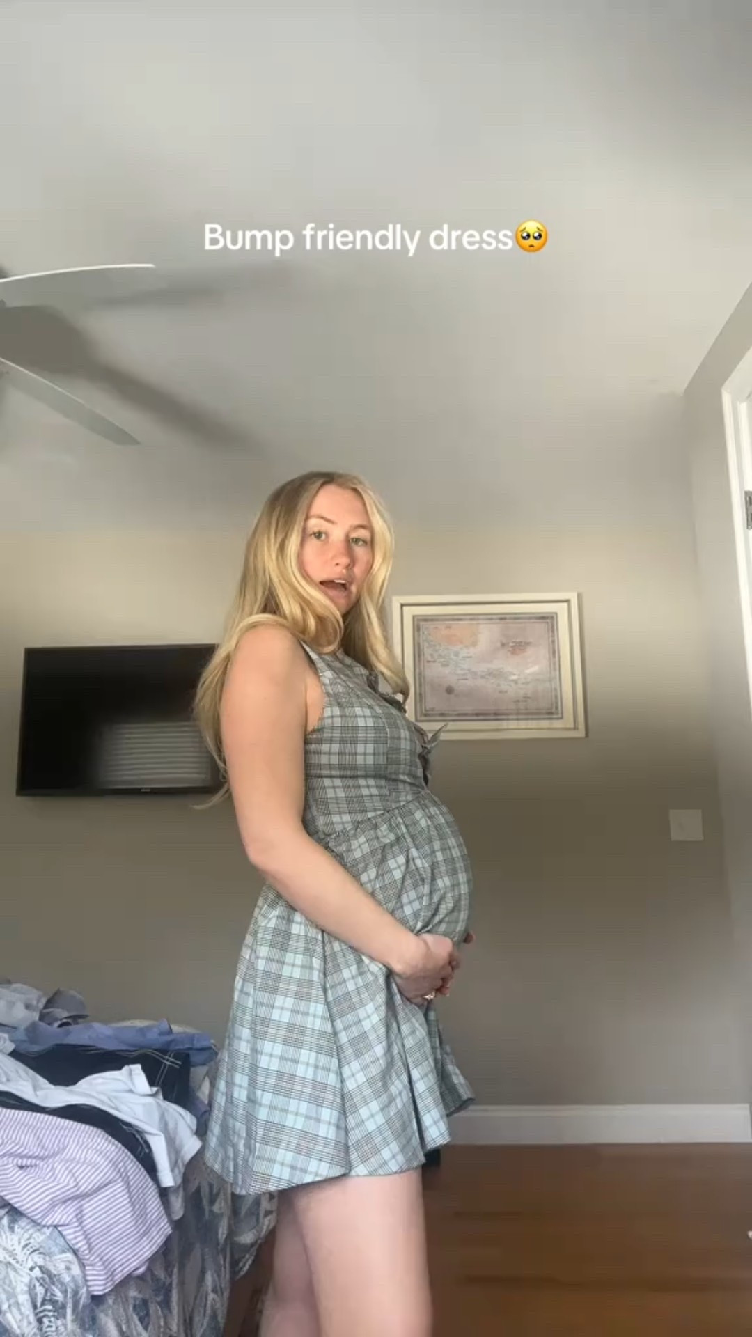 Love me a bump friendly dress 