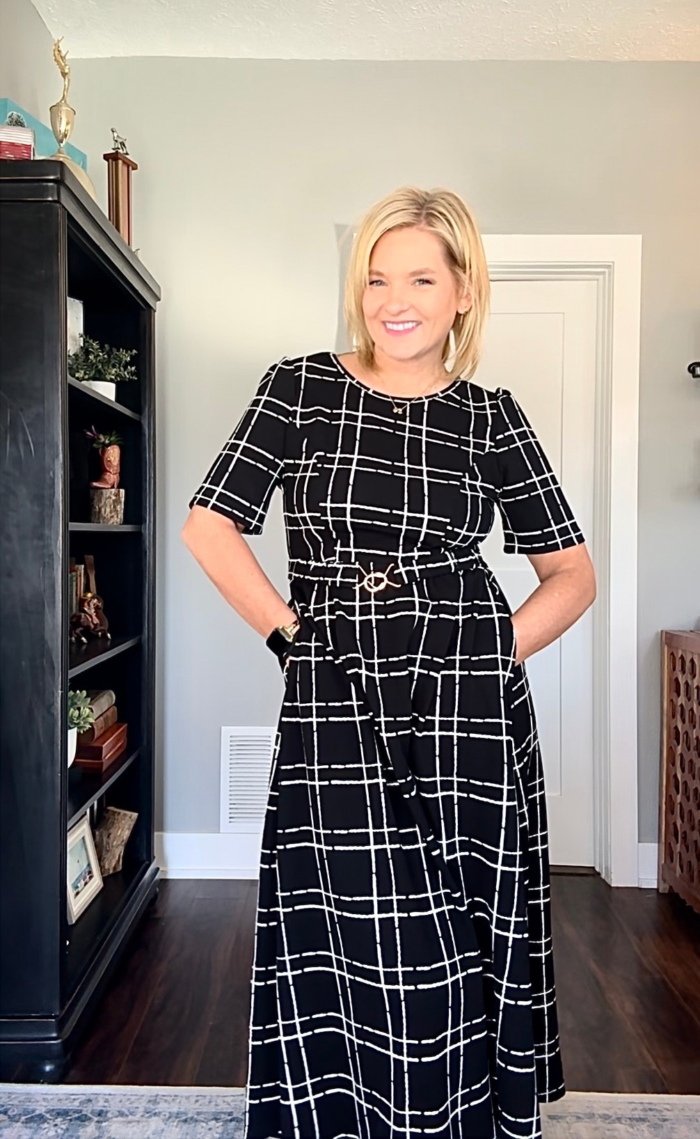 Whether you’re on your way to the office or heading to a holiday party, this dress checks all the boxes!  Looks so chic yet it’s super soft and extra stretchy. Easily pairs with black heels or some sleek black boots!

Wearing size medium. 

OOTD, office outfit, black dress, midi dress, mom style, over 40, plus size, midsize, curvy, Bloomchic


#LTKOver40 #LTKFindsUnder50 #LTKootd