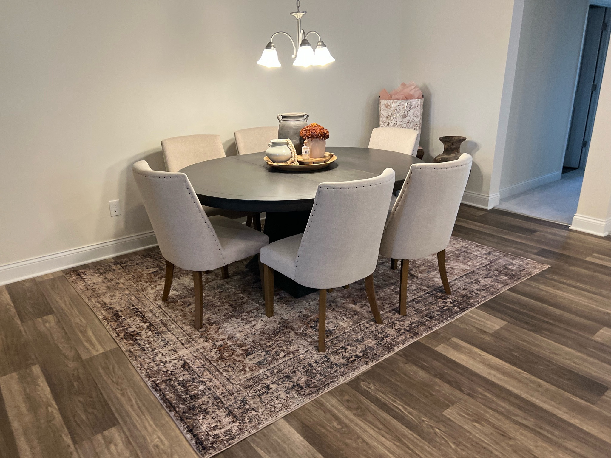 My dining space is slowly coming together. Next up: new lighting and accent wall

#LTKstyletip #LTKhome