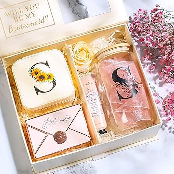 AYGXU Initial glass cups with lids and straws,personalized gifts for women,iced coffee cups,small... | Amazon (US)