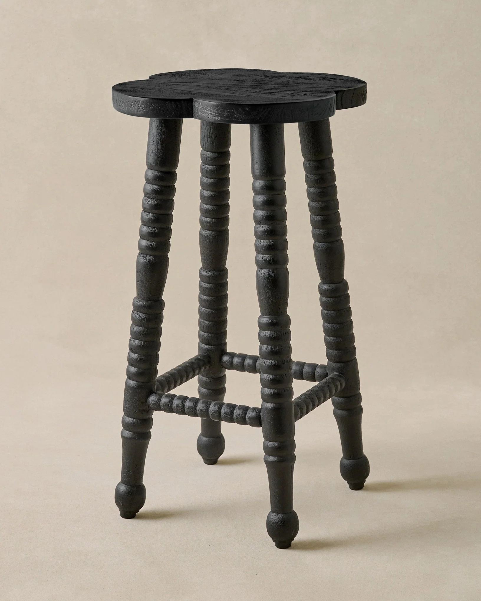 Jude Counter Stool | Magnolia