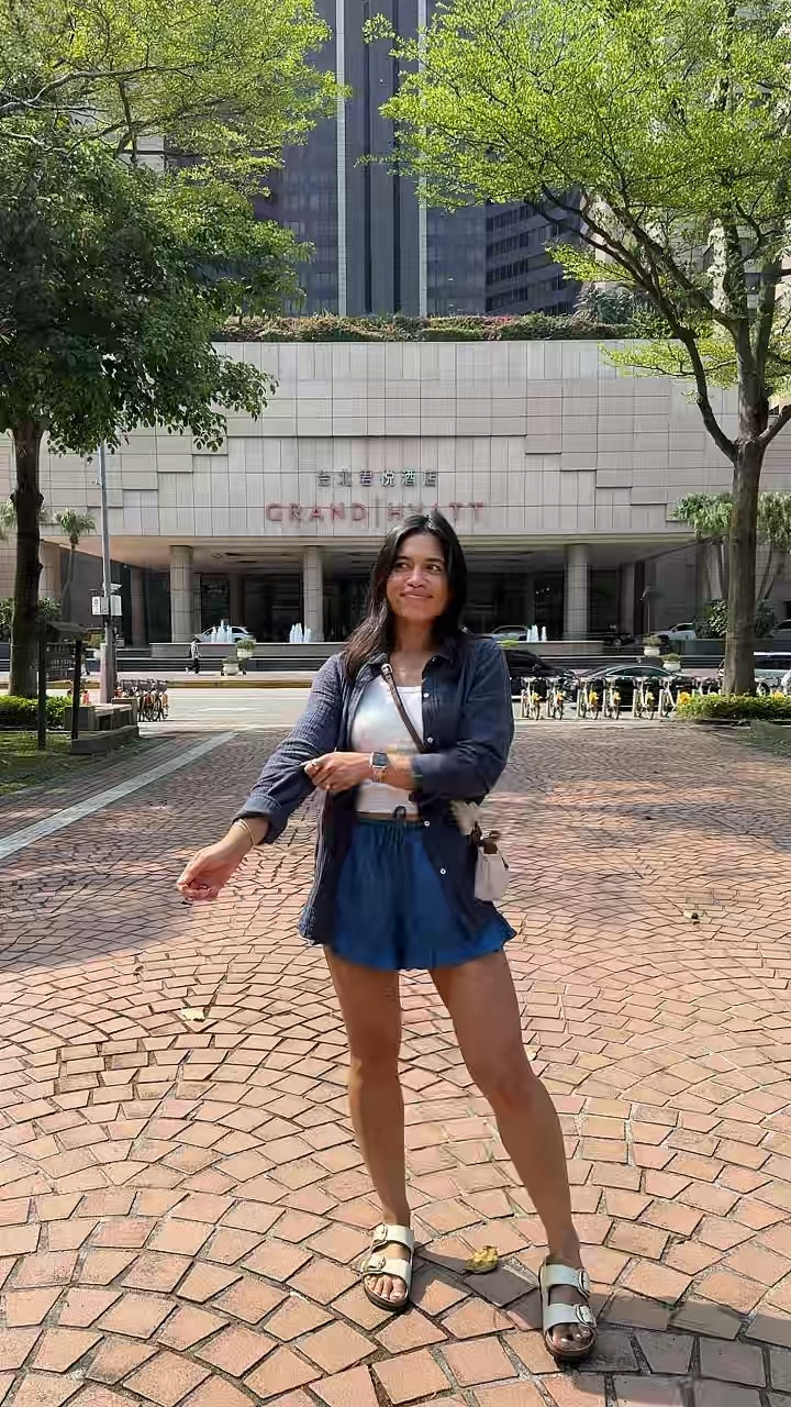 Casual vacation outfit for spring break 

#LTKPetite #LTKootd #LTKSaleAlert